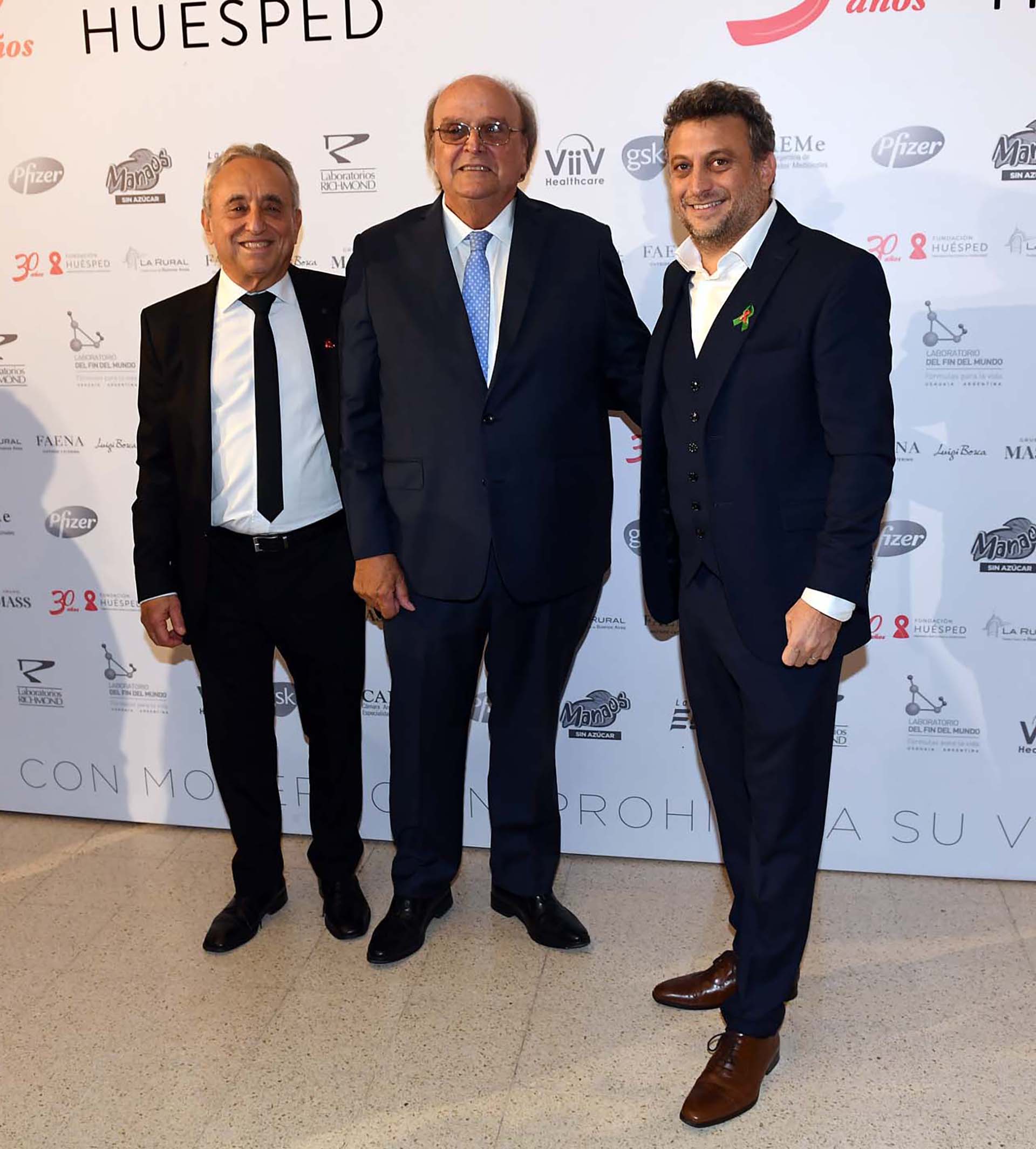 Pedro y Leandro Cahn reciben al diputado Ignacio De Mendiguren