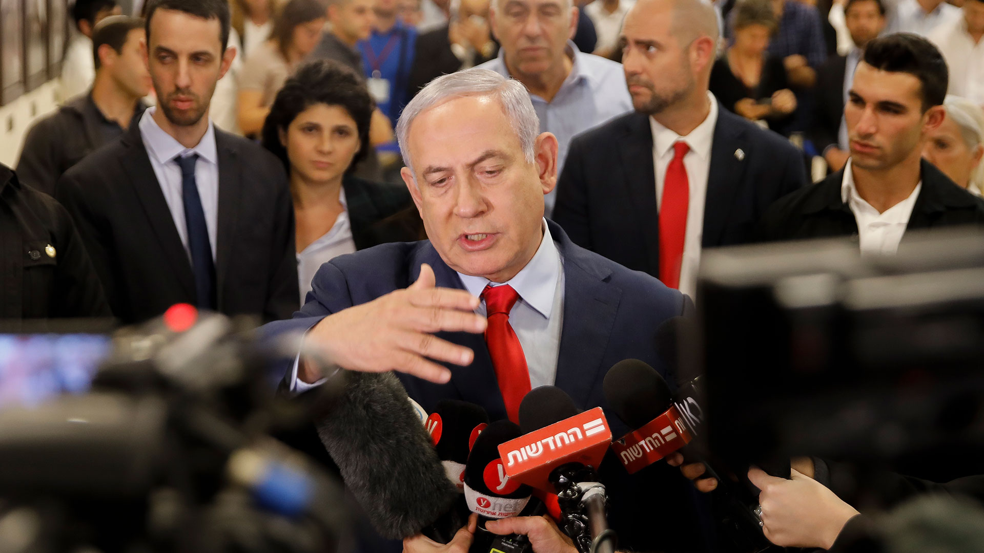 Resultado de imagem para Netanyahu: "Francia y el resto de Europa tienen que hacer lo que hizo Argentina y declarar a Hezbollah como grupo terrorista"