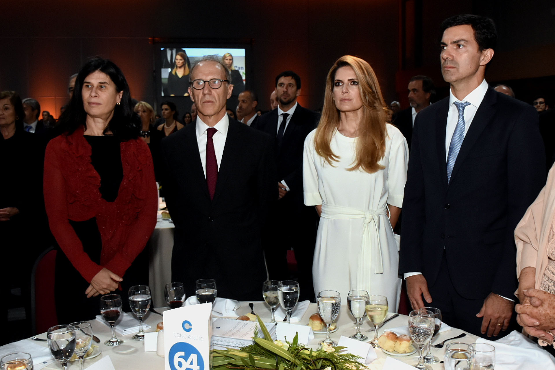 Agustina Cavanagh, Carlos Rosenkrantz, Isabel Macedo y Juan Manuel Urtubey