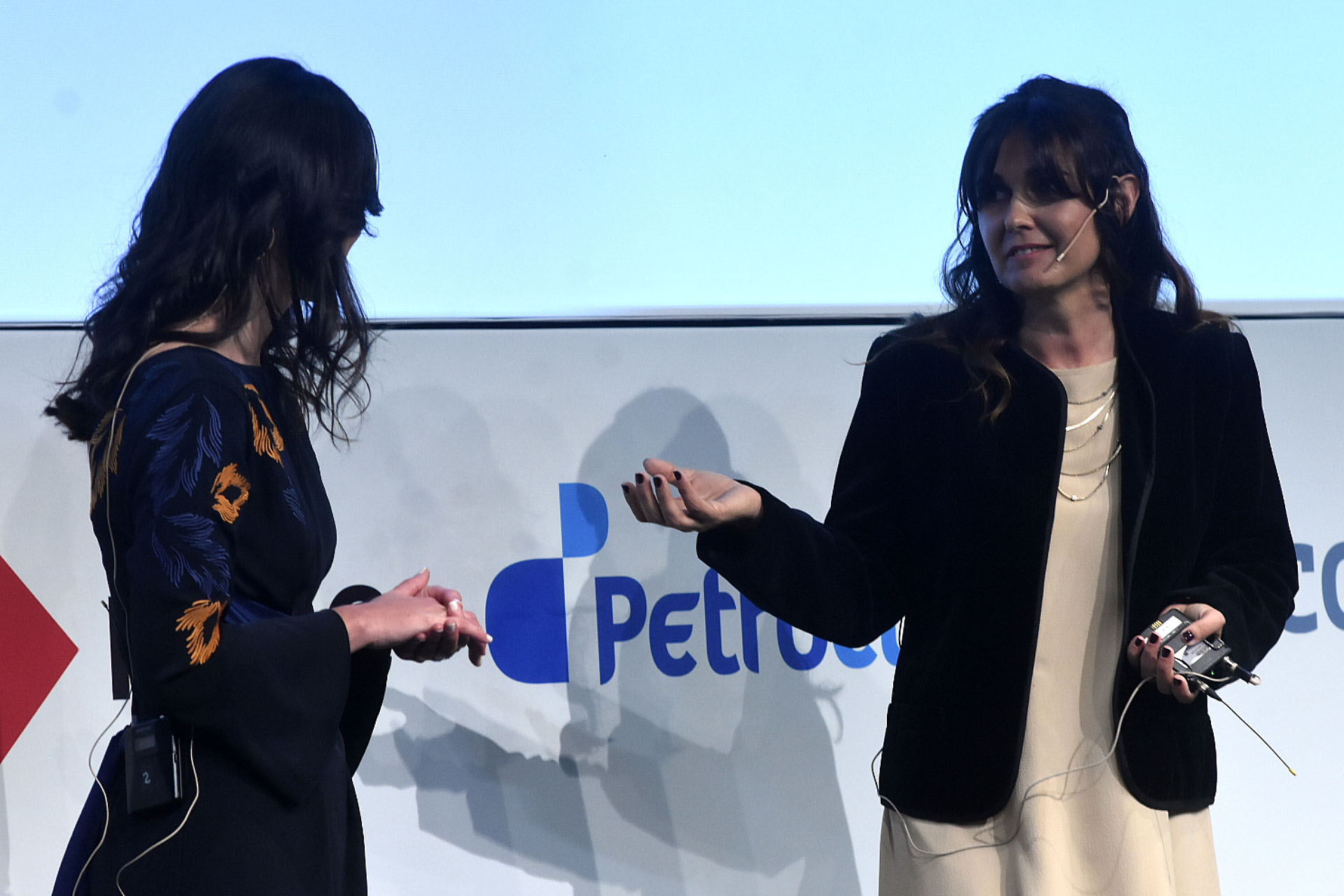 La presidente de Conciencia, Beby Lacroze, durante su discurso: “Somos una organización dinámica que siempre está viendo cómo mejorar y transformar la vida de más personas. Queremos contagiarles nuestra pasión y nuestro compromiso. Hoy más que nunca les pedimos a todos que se comprometan, cada uno desde su lugar, con este gran equipo que es la Argentina. Las fortalezas están en nuestras diferencias, no en nuestras similitudes”