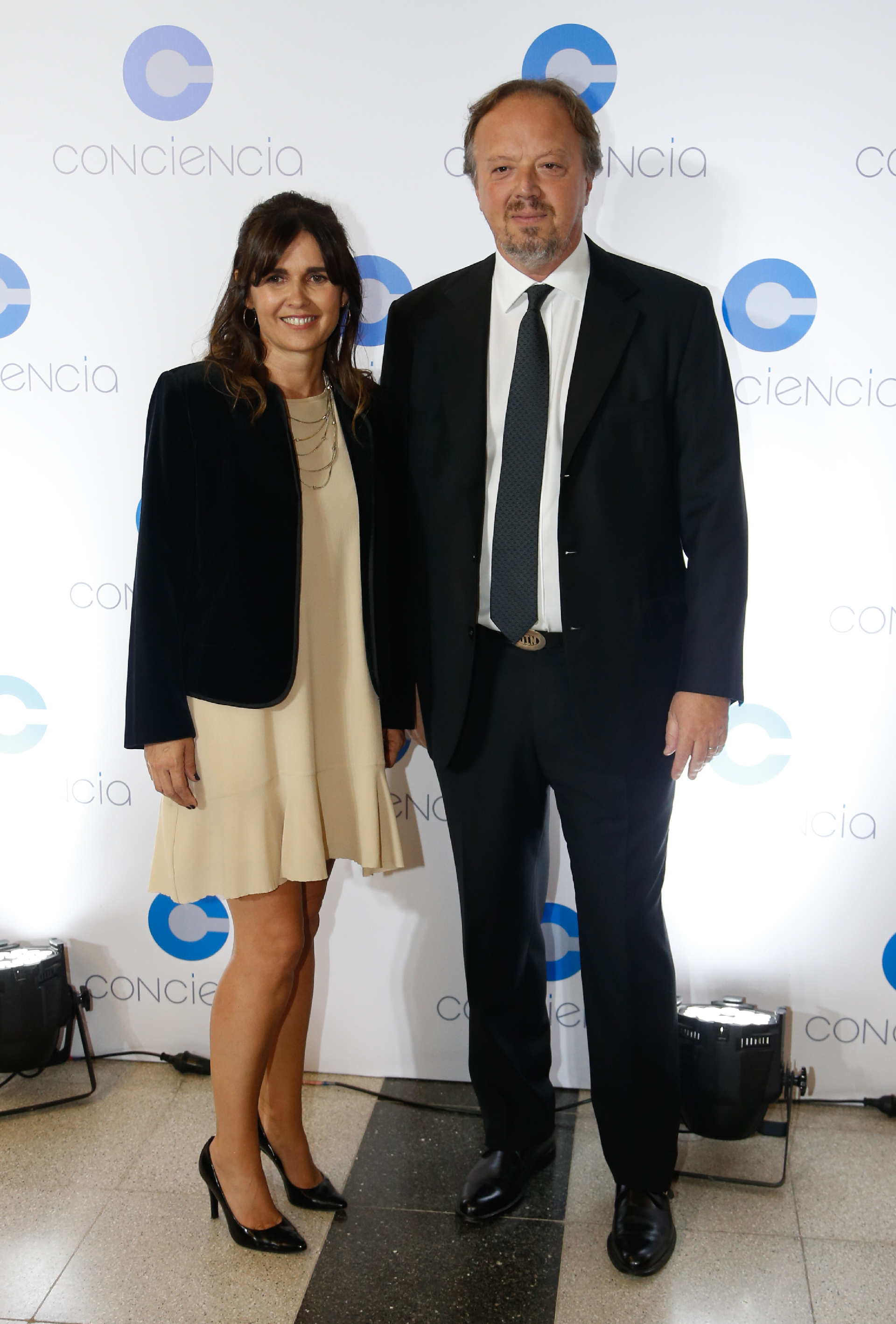 Beby Lacroze y el presidente del Banco de Valores, Juan Ignacio Nápoli