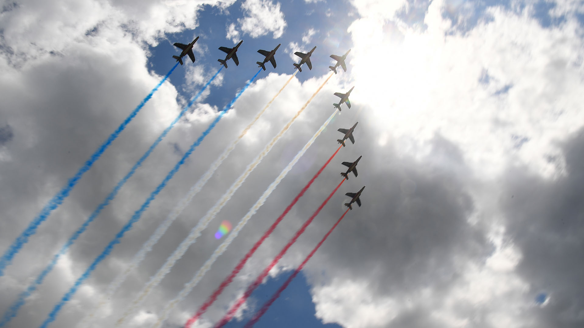 El escuadrón acrobático francés “Patrouille de France” (PAF) (AFP)