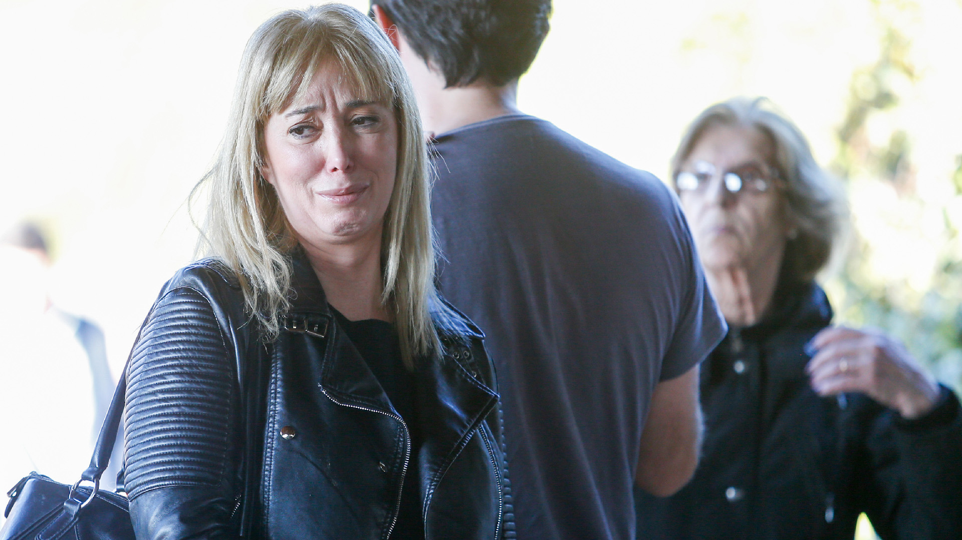 El dolor de Marisa Brel en el último adiós a Lucho Avilés (Nicolás Aboaf)