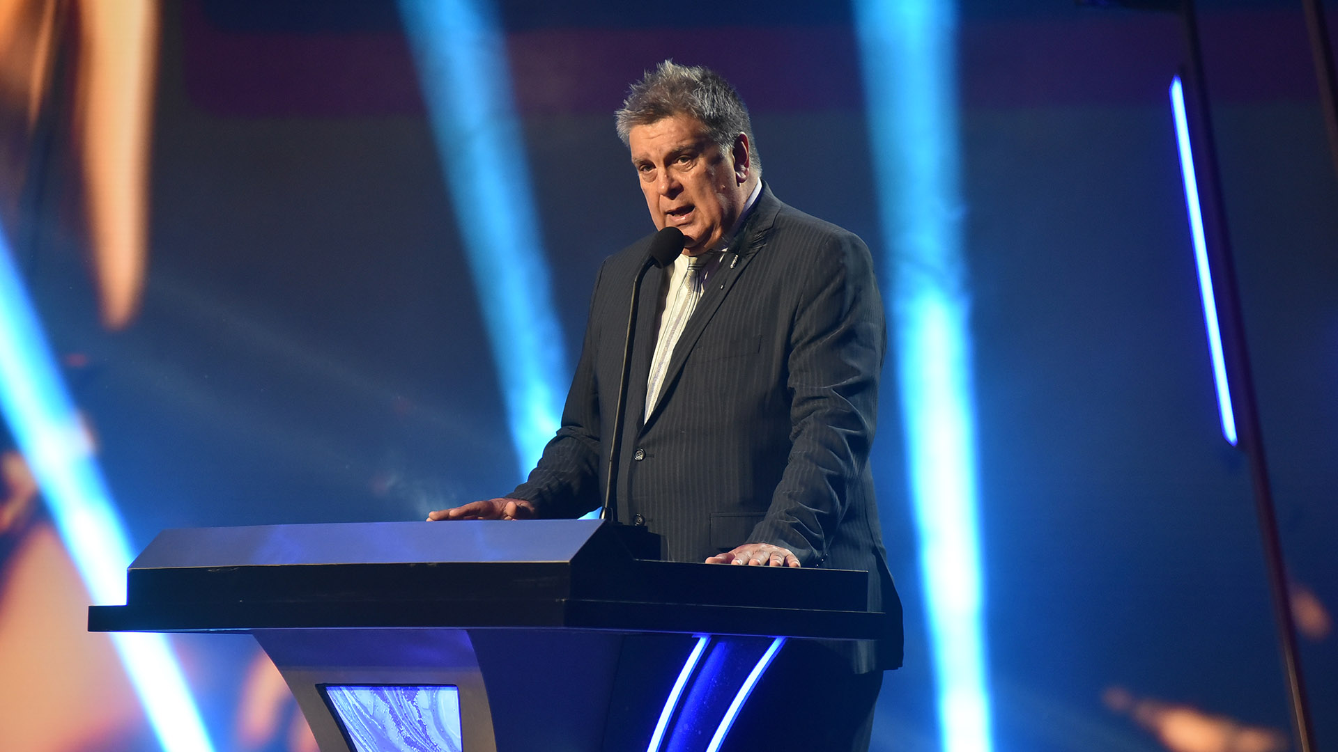 Luis Ventura, presidente de APTRA, habló del crecimiento del premio “llegamos a entregar los Martín Fierro digitales y vamos hacerlo en Miami”, anunció.