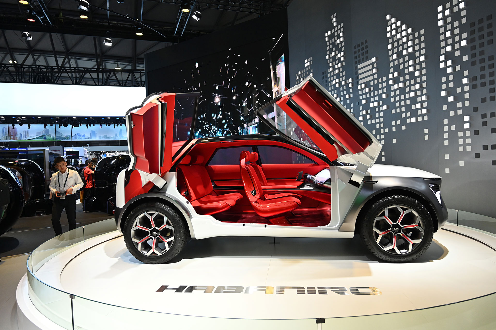 Un nuevo coche Kia durante el Consumer Electronics Show(AFP)