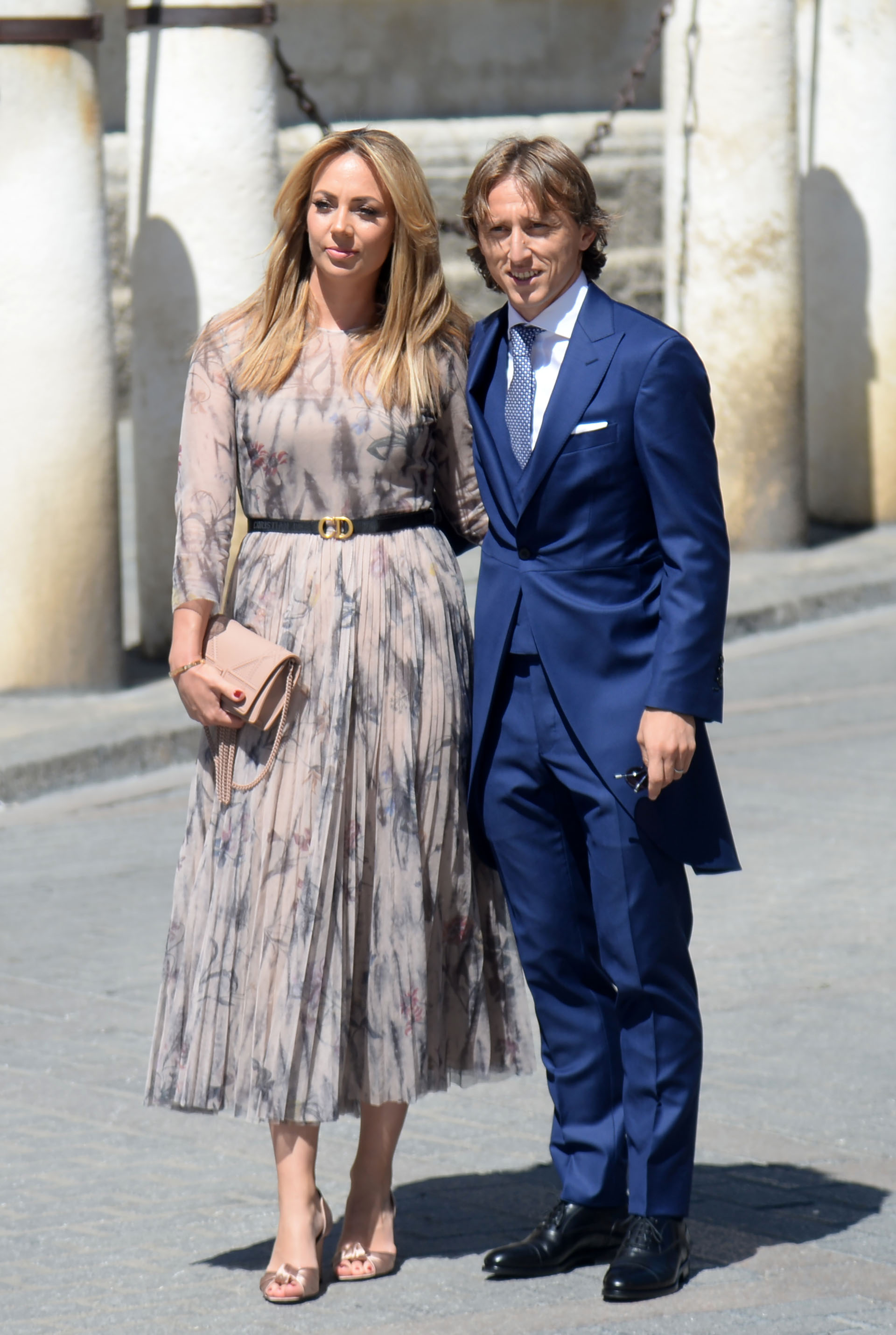 El último ganador del Balón de Oro el croata Luka Modric y su esposa Vanja Bosnic