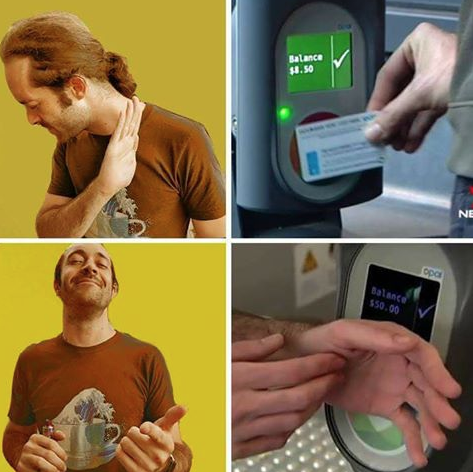 El biohacker Meow-Ludo Disco Gamma Meow-Meow se implantó un chip en la mano para pagar directamente la tarifa del transporte público.