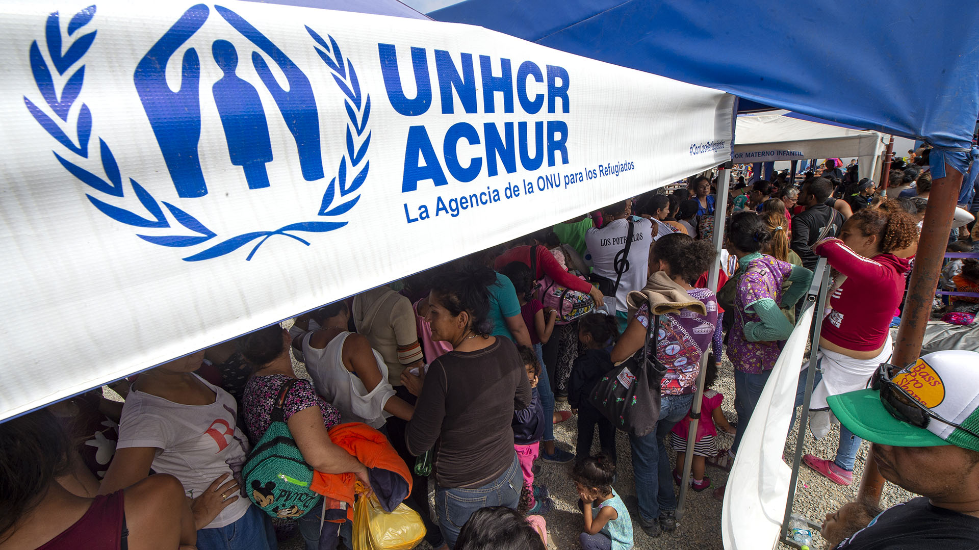 Unos 12.000 venezolanos ingresaron a Perú en los días previos al 15 de junio, por el comienzo de la exigencia de una visa humanitaria, además del pasaporte, a todos los ciudadanos venezolanos que deseen ingresar al país (Foto de Cris BOURONCLE / AFP)