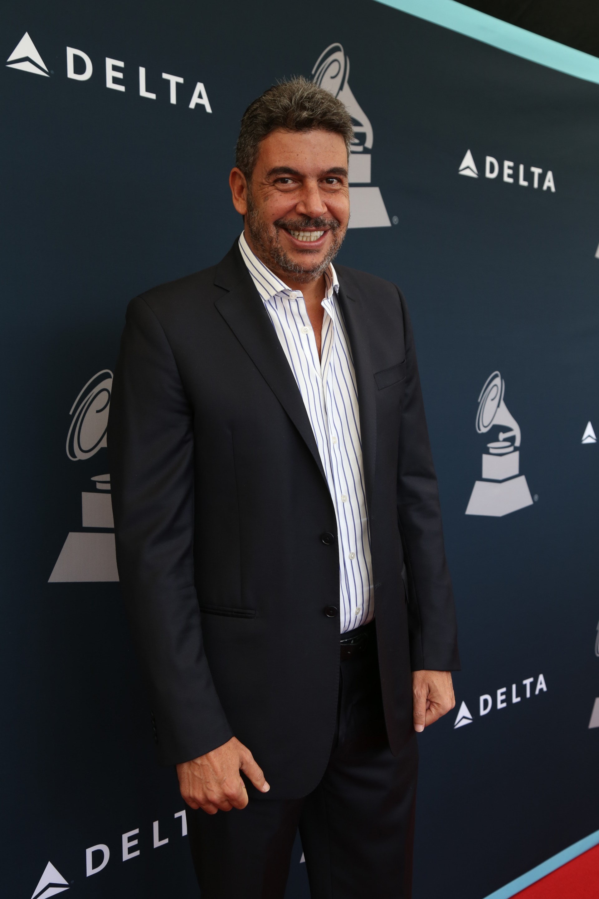 El empresario Elías Ayub estuvo presente en la alfombra roja (Foto: Juan Vicente Manrique/Infobae)