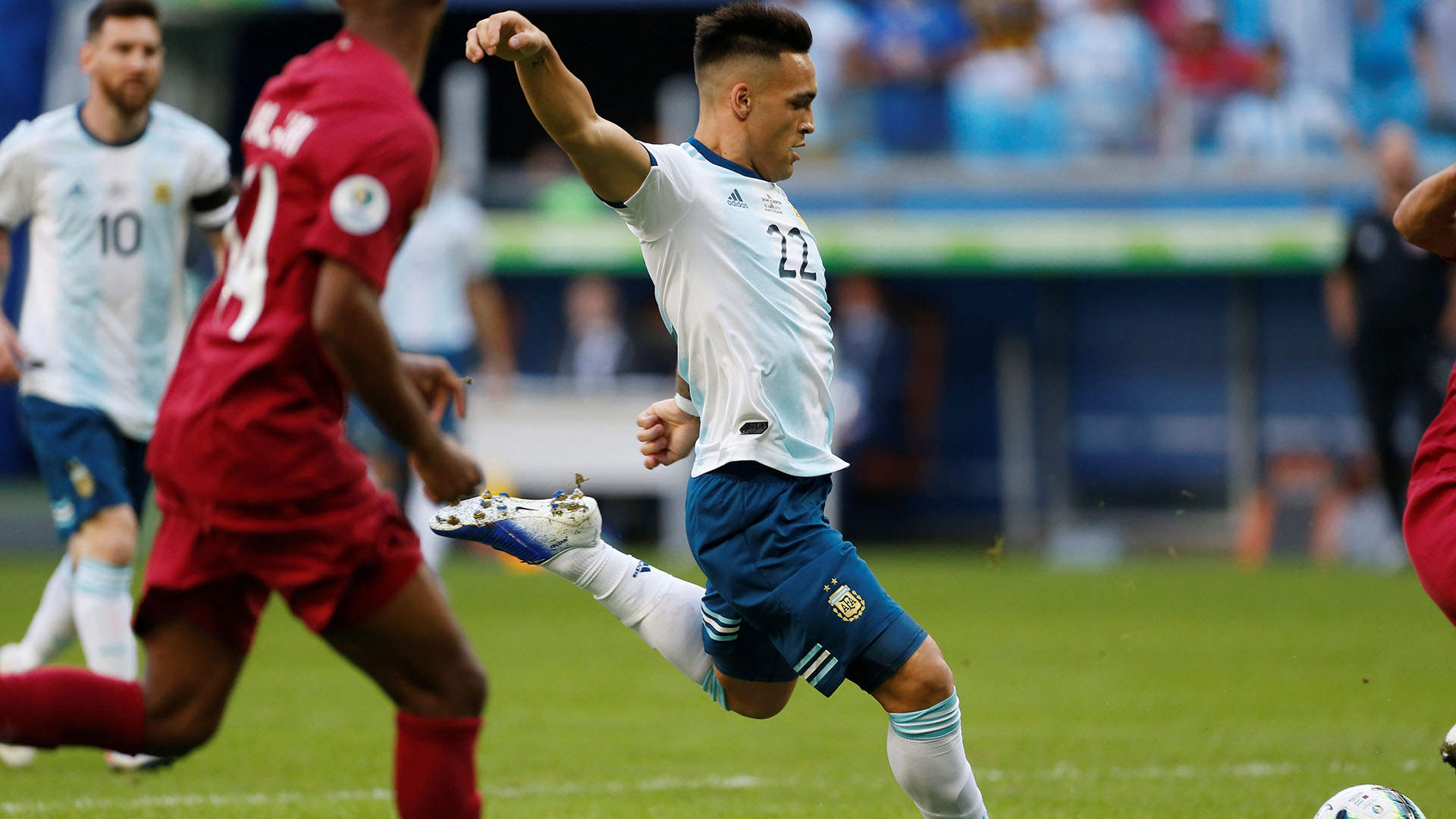 Lautaro Martínez aprovechó un error en defensa a los 3 minutos y puso en ventaja a la Albiceleste