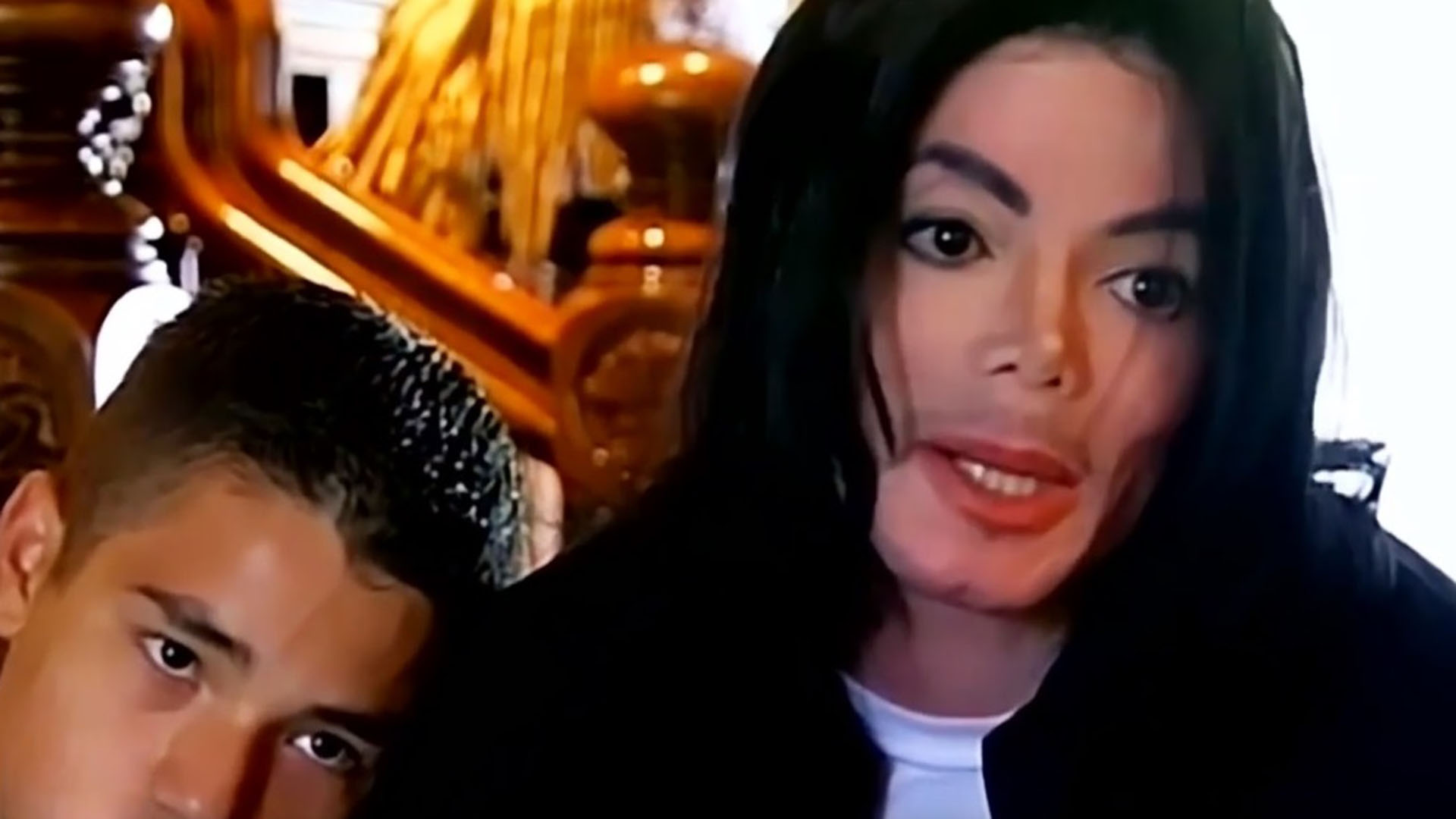 Michael Jackson fue acusado en 1993 y en 2005 de abuso a menores. Con la familia del primer niño llegó a un acuerdo económico, y con el segundo fue declarado inocente