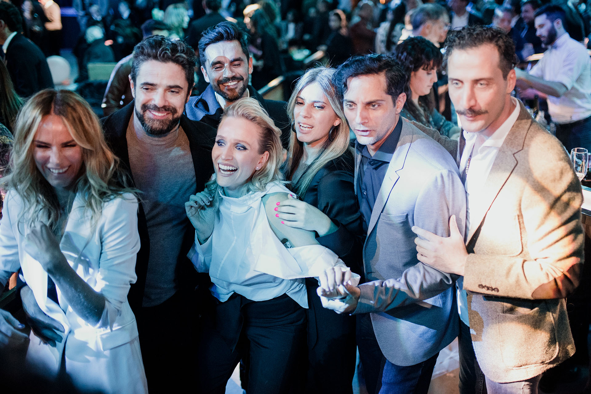 Sabrina Rojas, Luciano Castro, Brenda Gandini, Gonzalo Heredia, Mey Scapola, Joaquín Furriel y Luciano Cáceres