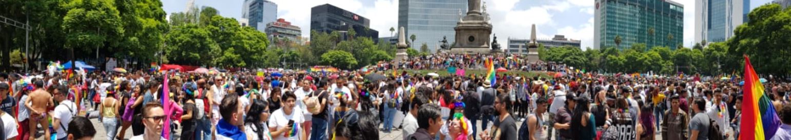 Este año la marcha de la comunidad LGBTTTIQ tiene como finalidad conmemorar y recordar a todas las personas que fueron reprimidas durante el Baile de los 41. (Foto: Hugo Lago)