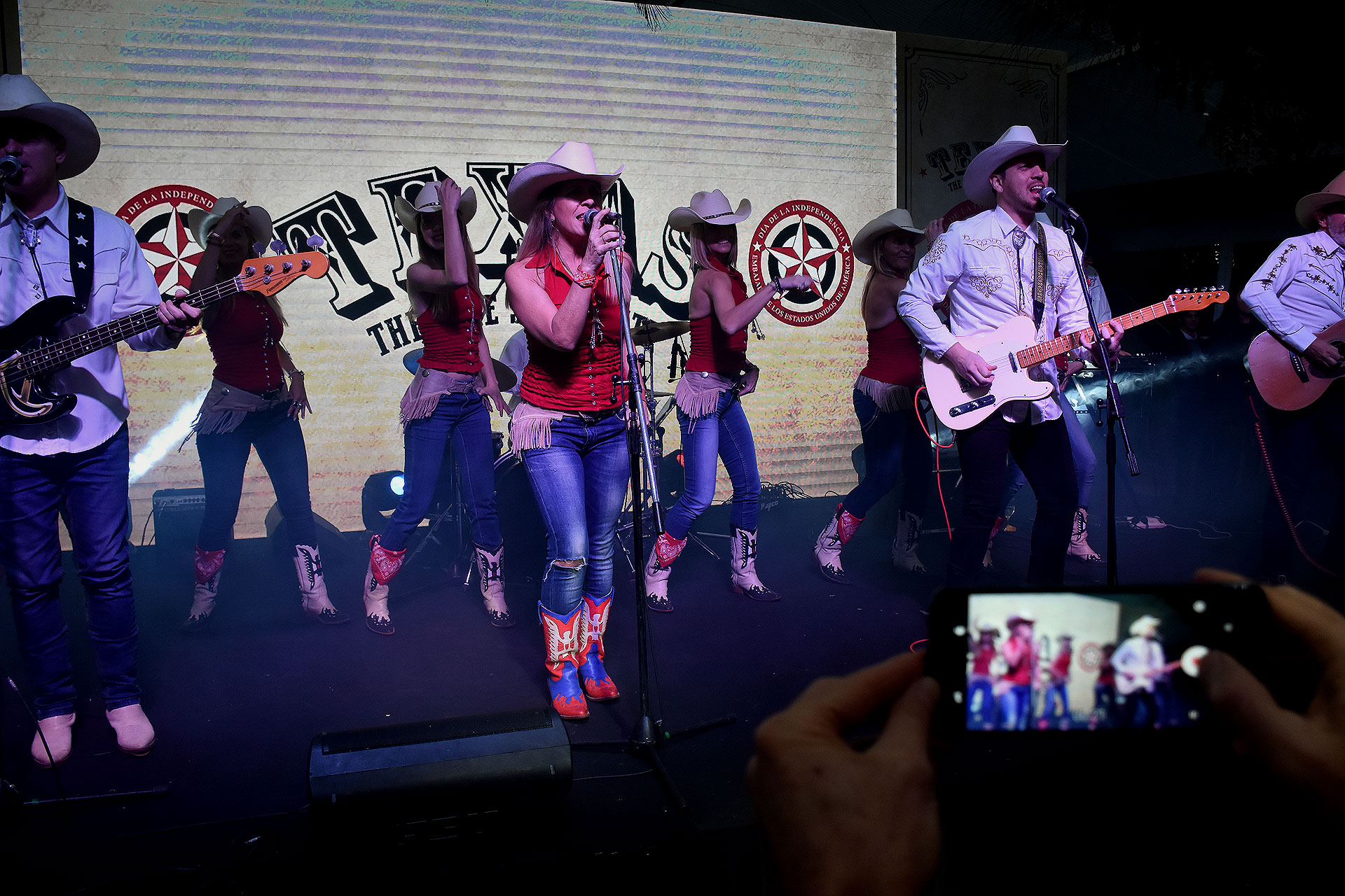 El momento del entretenimiento bien al estilo “tejano”