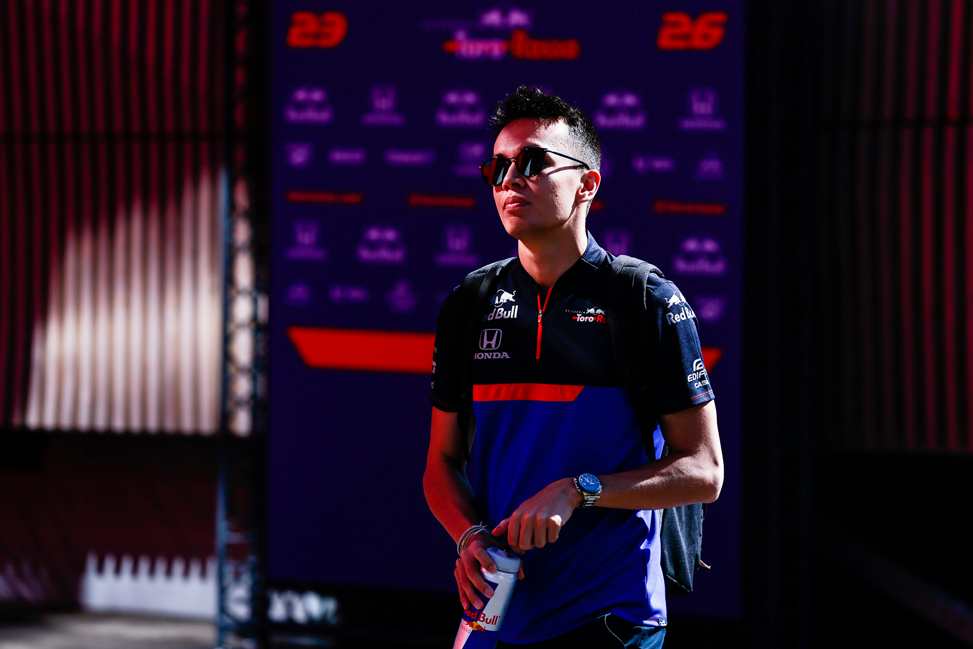 Alexander Albon (Toro Rosso Honda), USD 845.000
