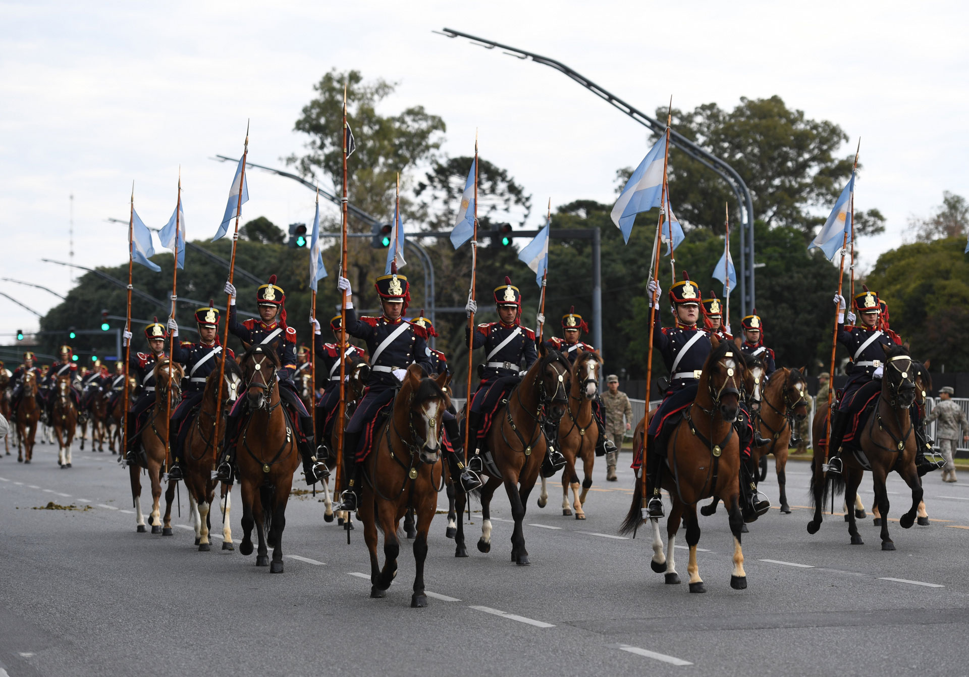 Los desfiles militares de celebración del 9 de julio se volvieron a realizar hace tres años en virtud al Bicentenario de la Independencia