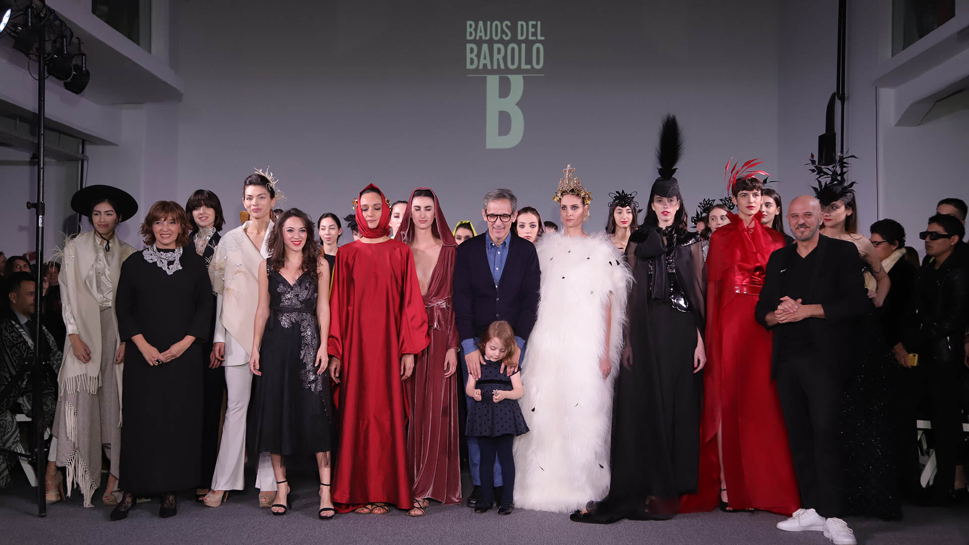 El gran cierre de la presentación de moda de la mano de Brown, Zitta y Wenchesfeller.