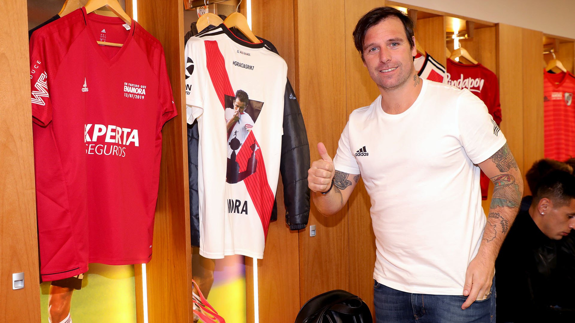 Fernando Cavenaghi también asistió al partido homenaje, junto con Mora consiguieron la Libertadores 2015