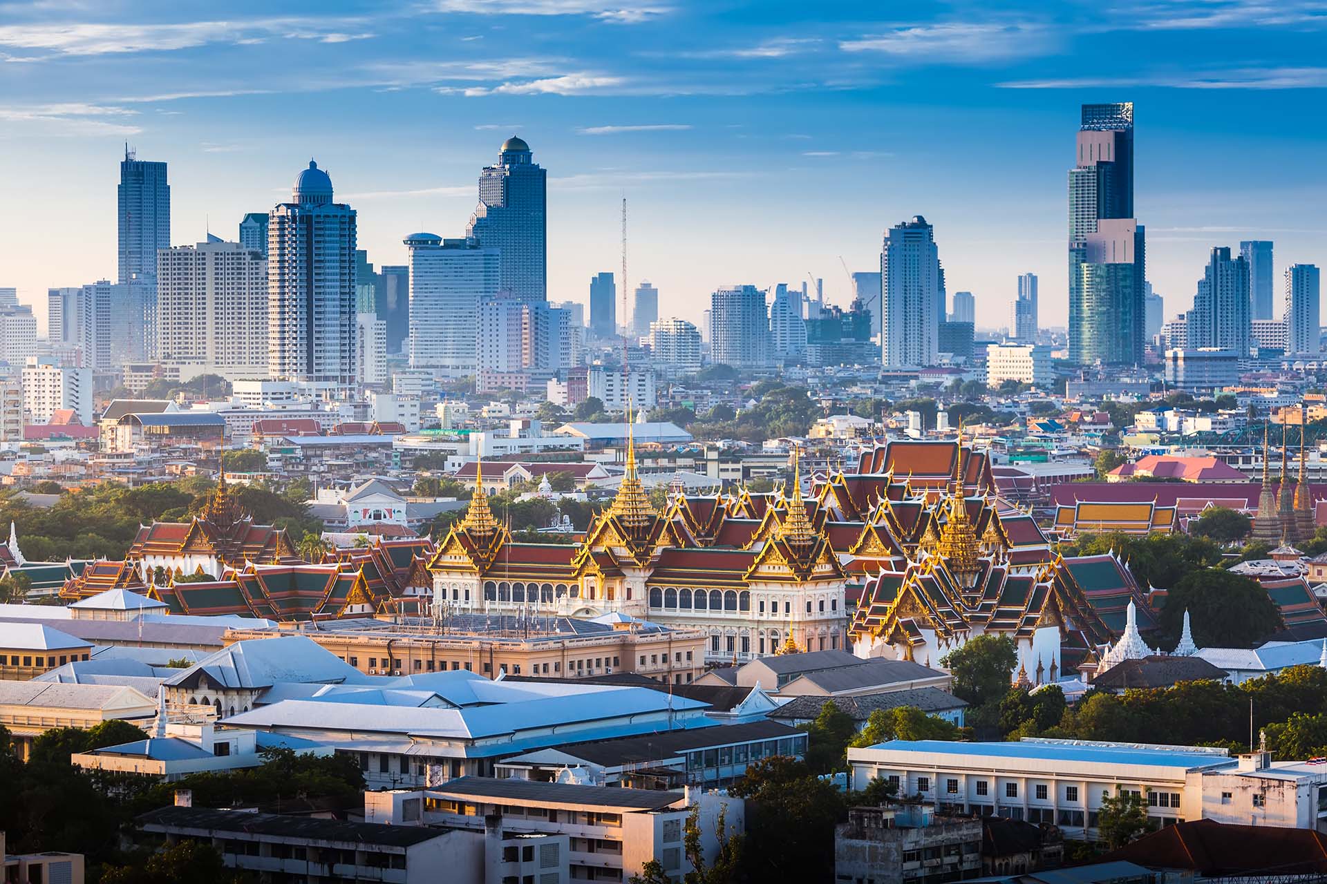 Como la capital de Tailandia y la ciudad más poblada, Bangkok sirve como un importante centro cultural y de negocios para el país (Shutterstock)