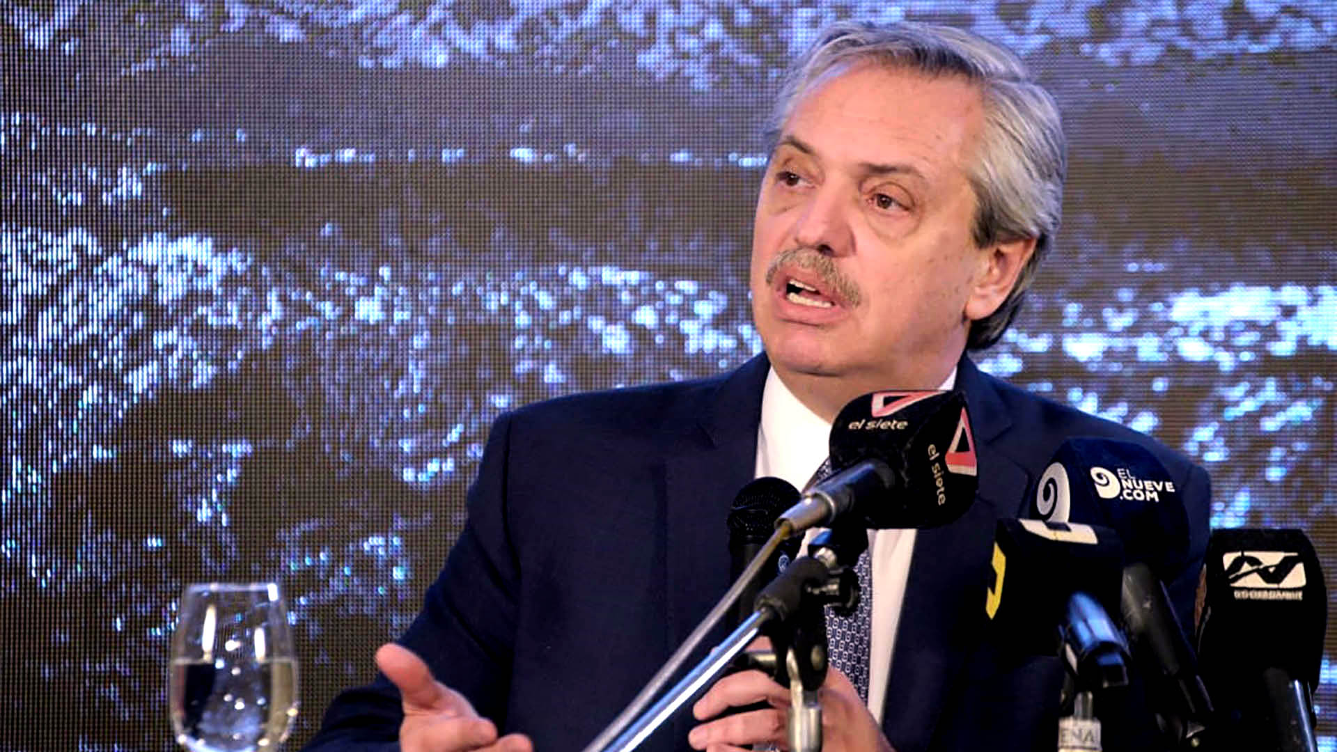 Alberto Fernández