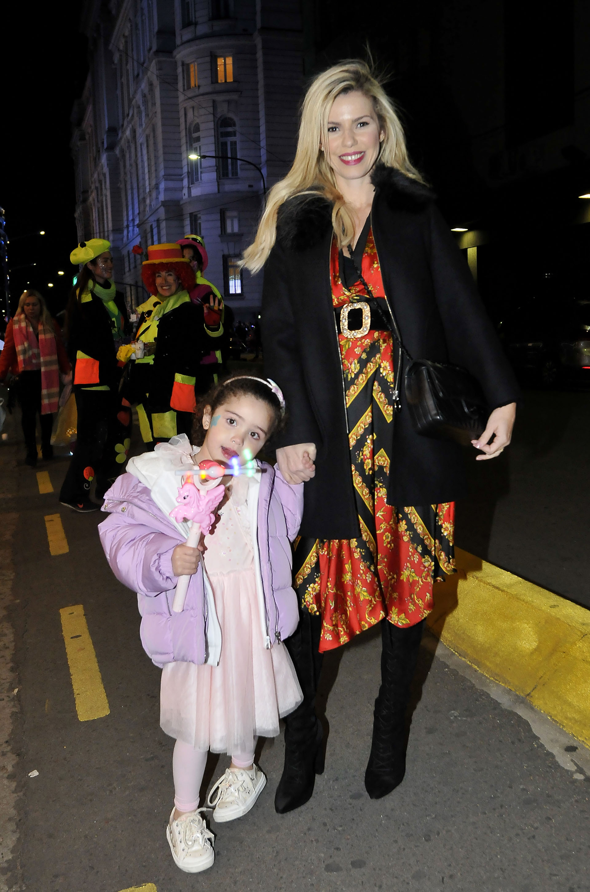 Lola Bezerra junto a su hija Josefina (Teleshow)