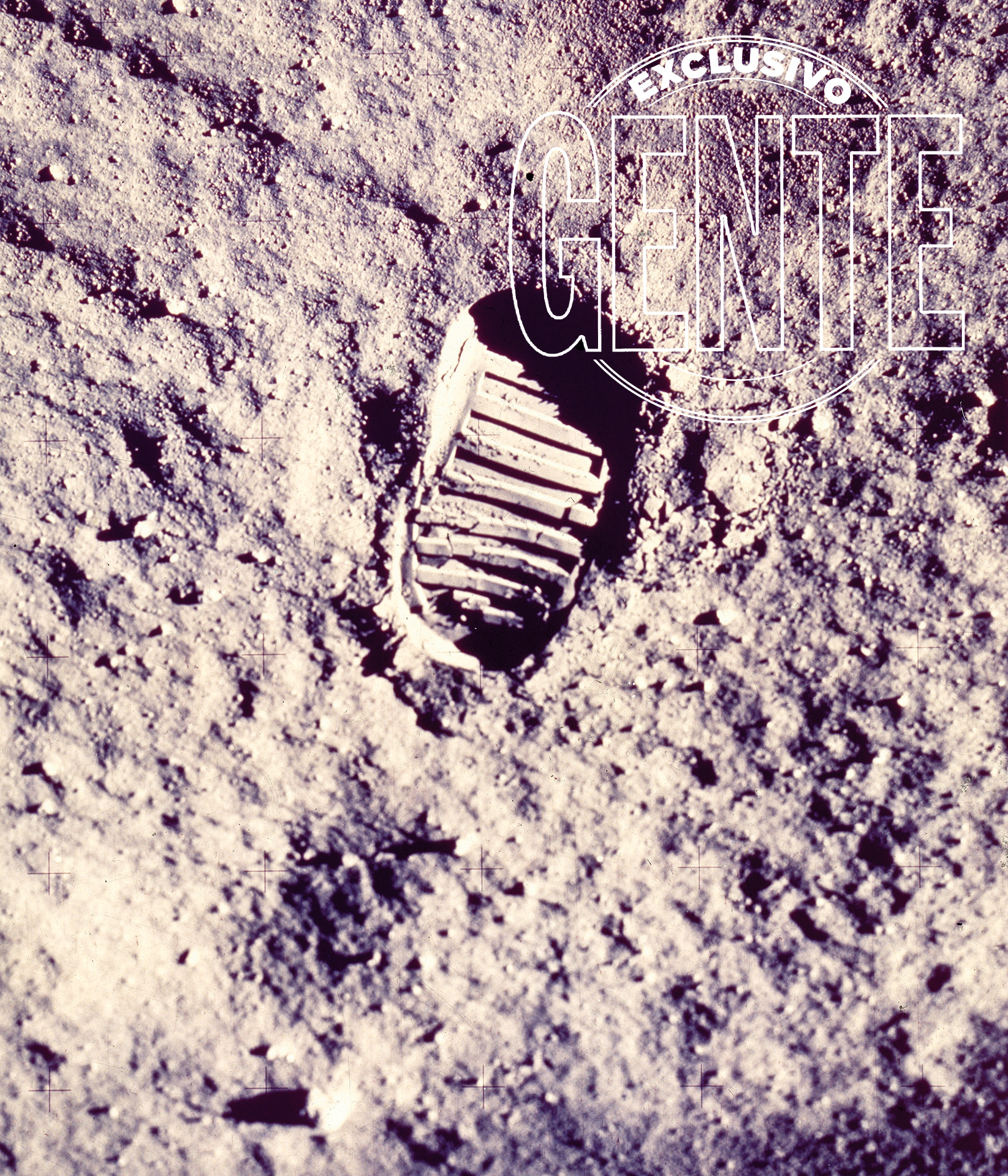 La bota de Aldrin registrada por la cámara de 70 milímetros de Armstrong. Quien no pisó la Luna fue Collins, el mismo que curiosamente sufría claustrofobia dentro de su traje espacial de 127,45 kilos. Mientras Aldrin (foto) y Armstrong exploraban la superficie, Michael recorría la órbita por el lado oscuro del satélite terrestre.