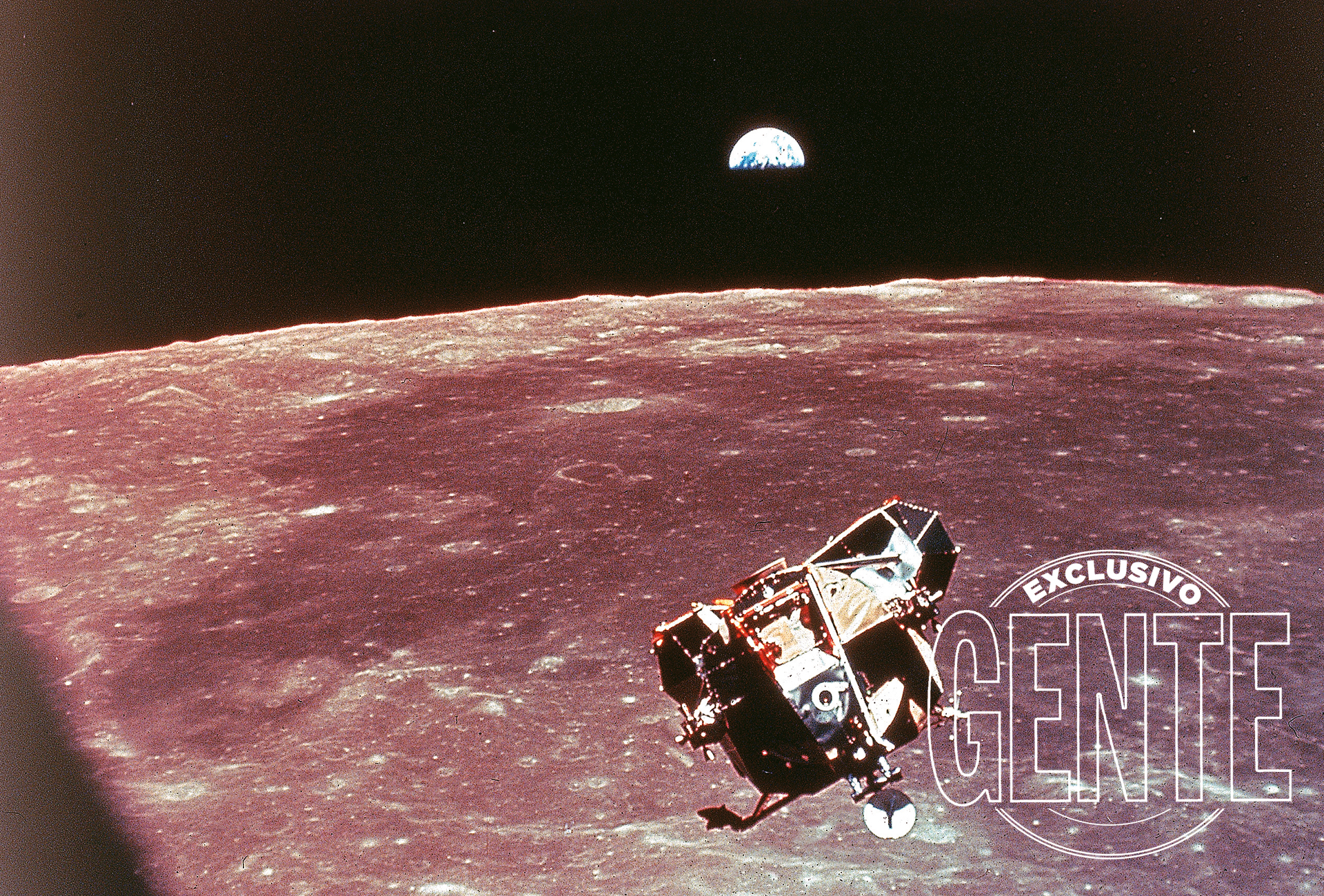 “¿Listos?… Saquemos esto de aquí”. Es la última –y poco difundida– frase pronunciada antes de emprender el regreso. La menciona Armstrong en los instantes previos a que se elevaran dentro del Eagle, en busca del Columbia, que los regresaría.