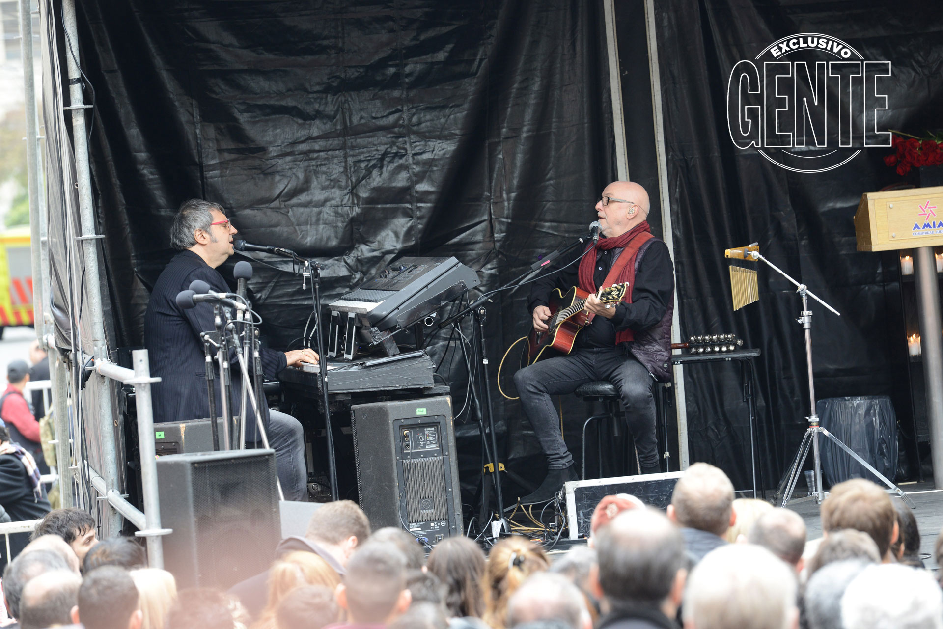 Lito Vitale y Juan Carlos Baglietto interpretaron Las cosas tienen movimiento. Foto: Julio César Ruiz/GENTE