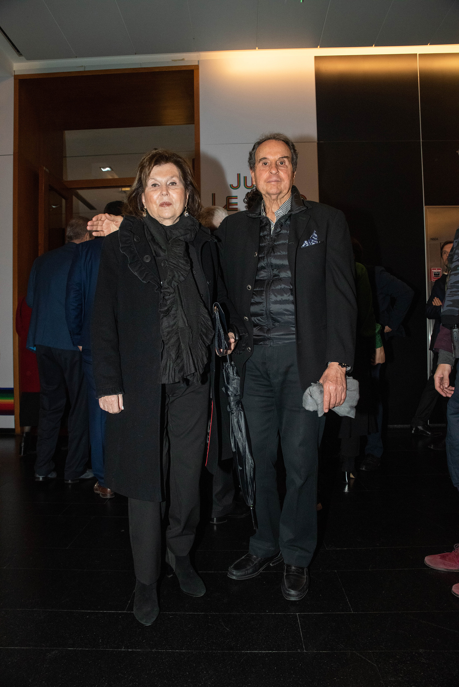 Aldo Sessa junto a su pareja