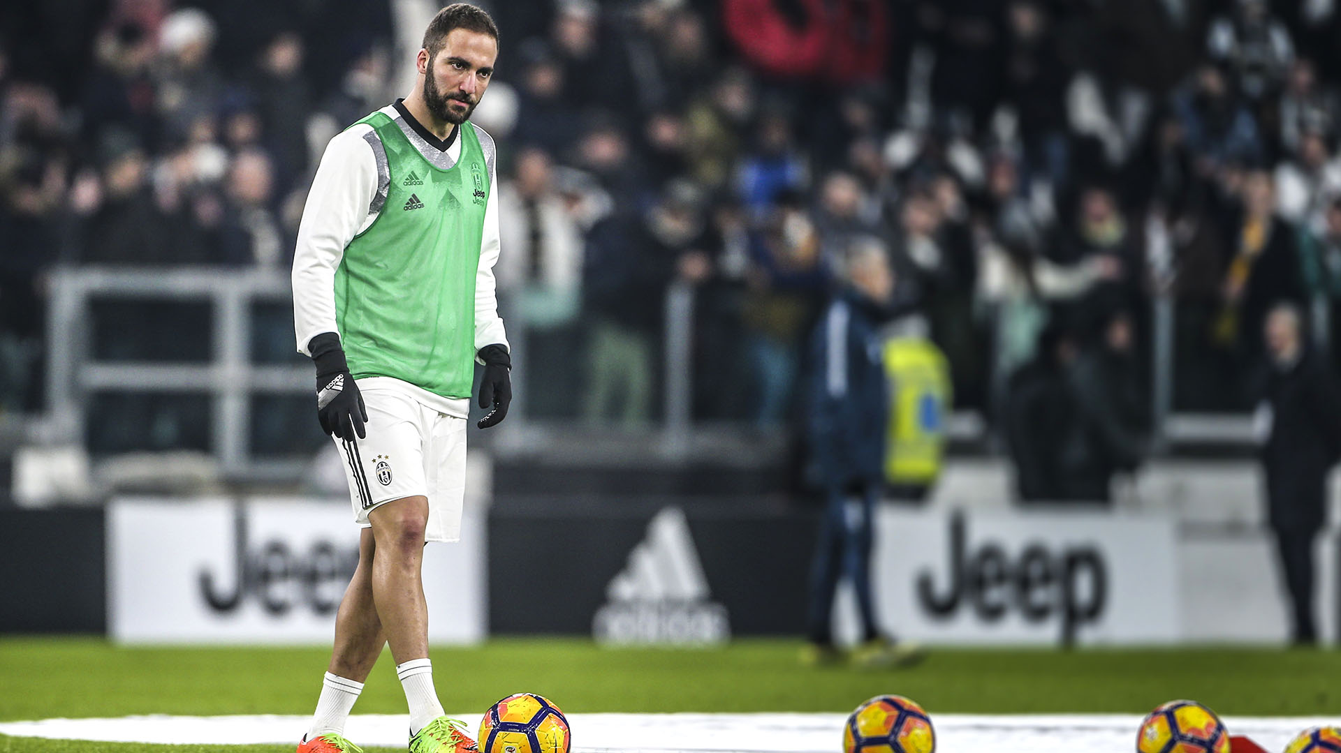 Gonzalo Higuaín podría recalar en Roma (Shutterstock)