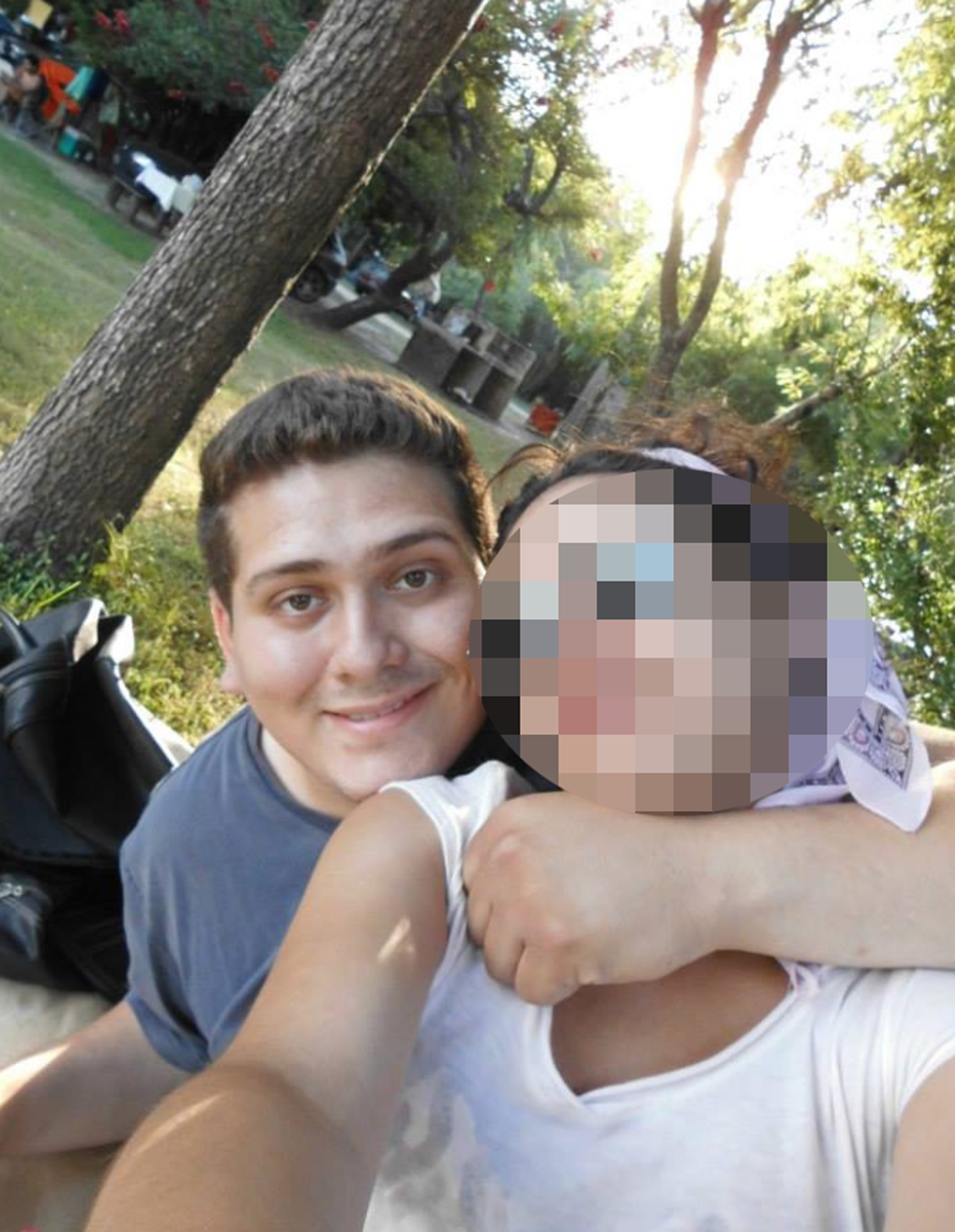 Nicolás y su mujer, Romina (Crédito: Facebook)