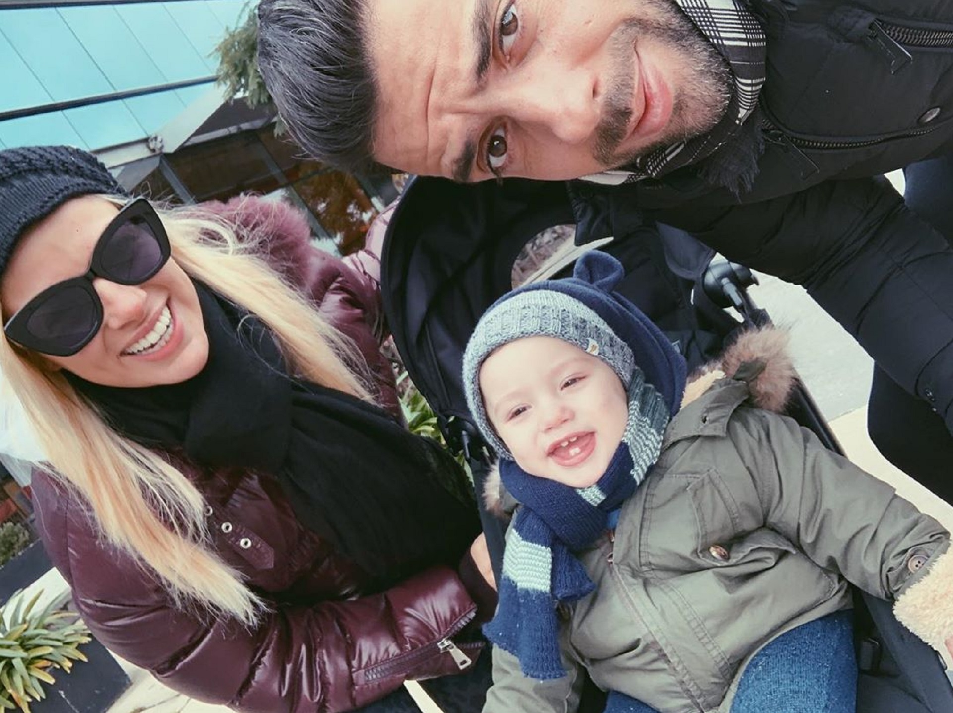 Ailén junto a Agustín Jiménez y su hijo, Francisco