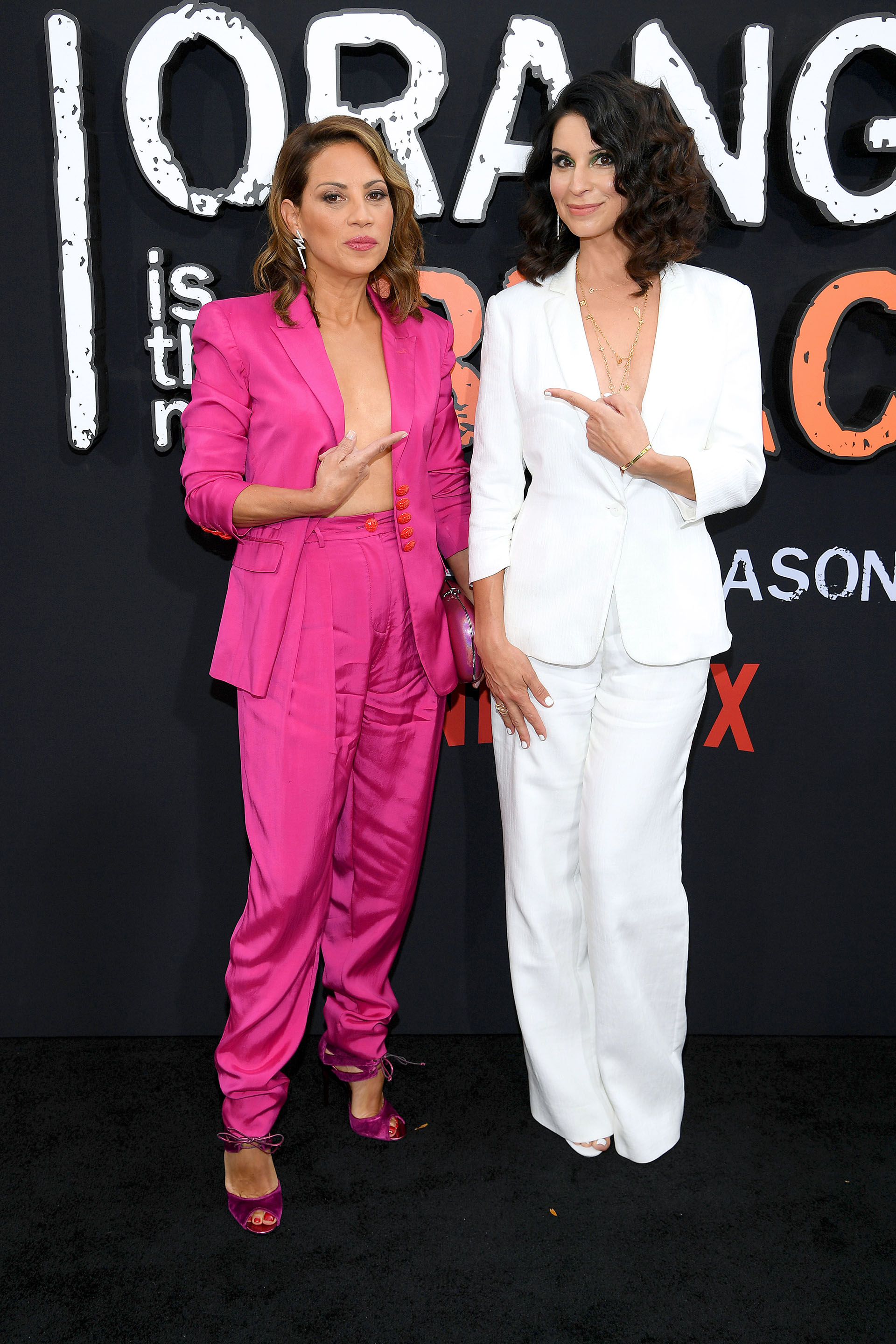 Elizabeth Rodriguez y Beth Dover, ambas actrices con opciones sastreras