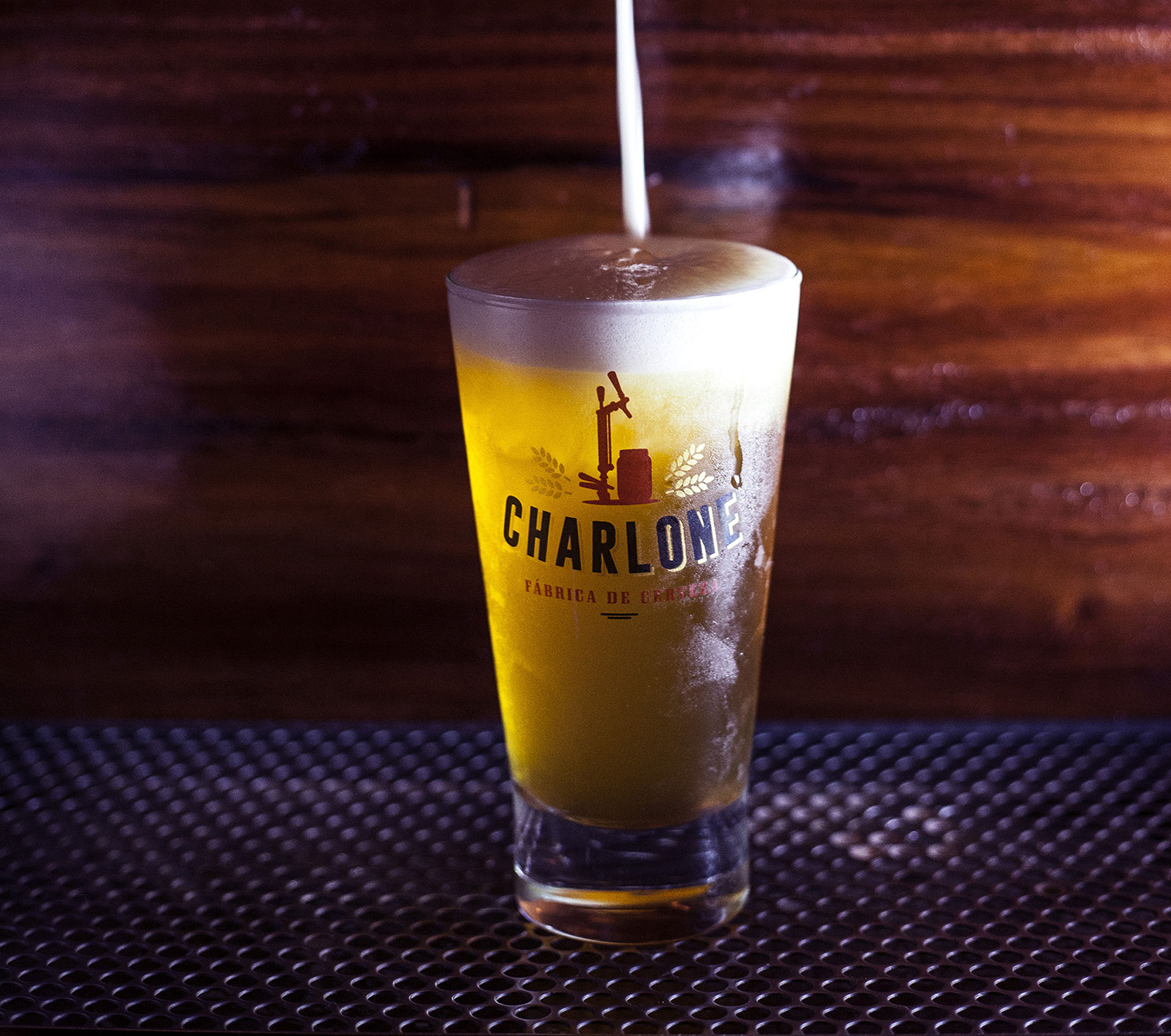 Apa, la reina, una de las más pedidas en la cervecería Charlone de Colegiales