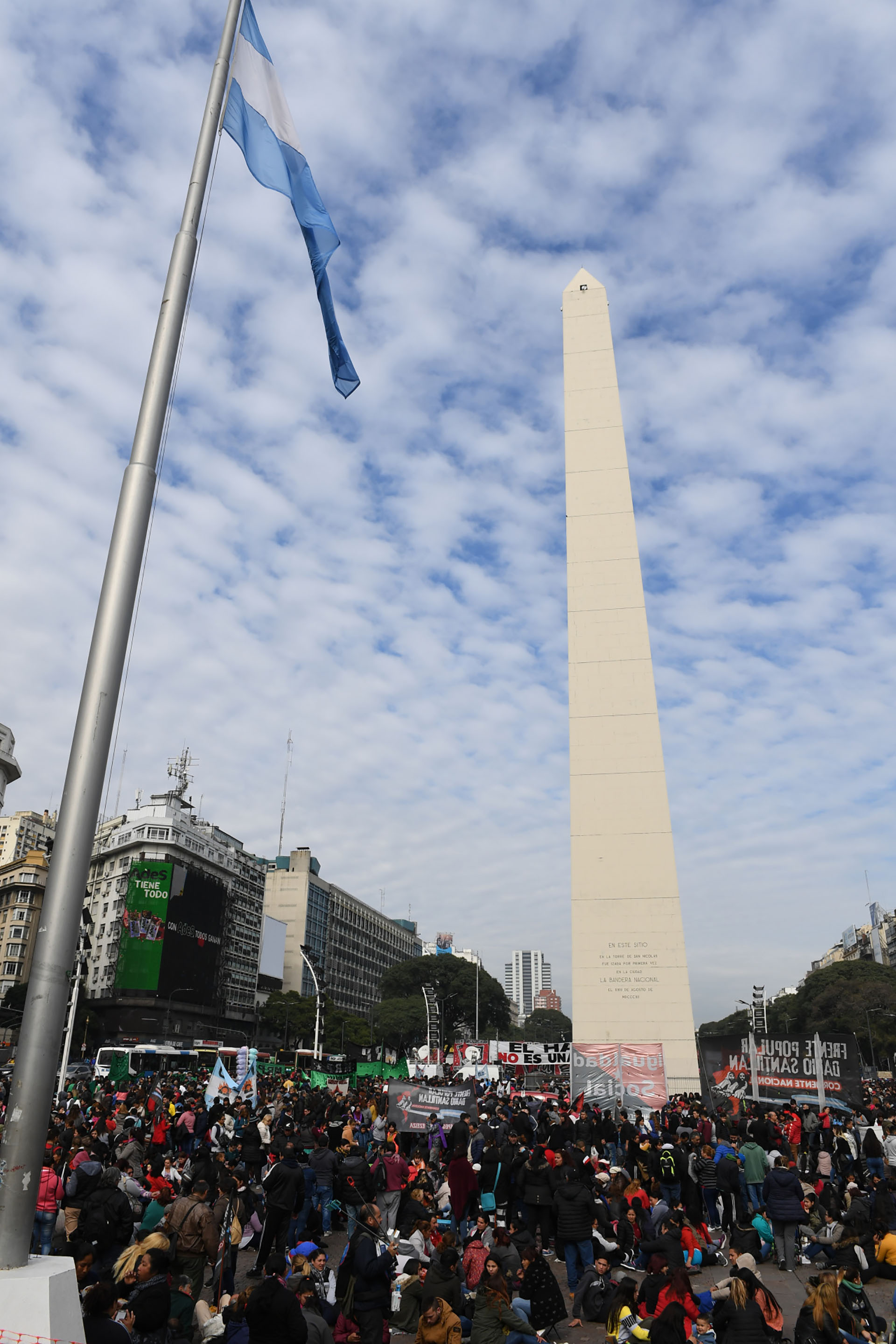 El epicentro de la protesta fue la avenida 9 de Julio, en la zona del Obelisco