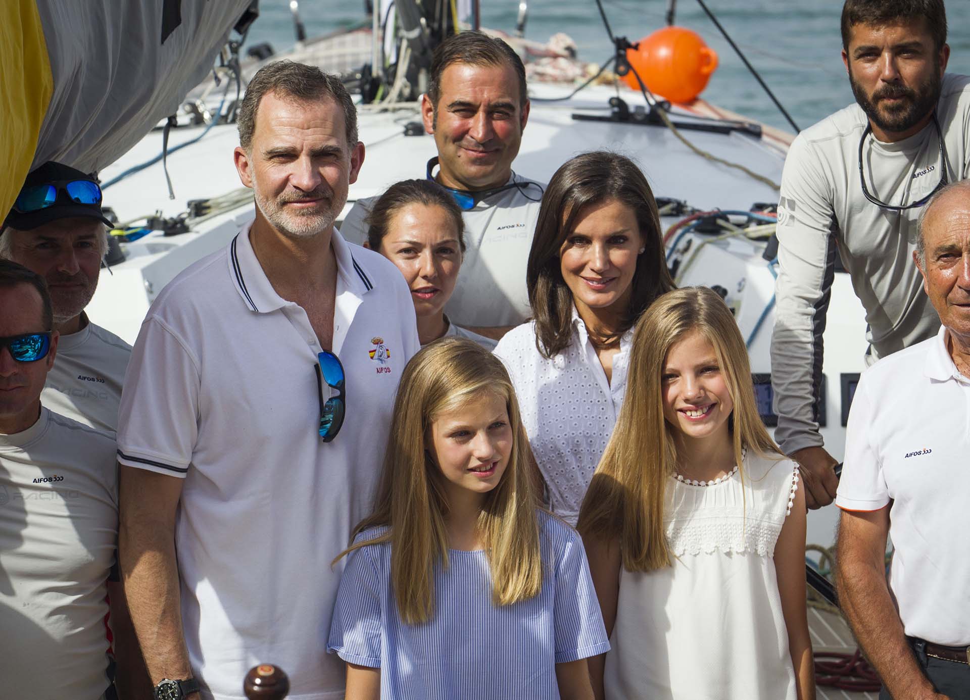 La reina Letizia, la princesa Leonor y la infanta Sofía acompañaron al rey Felipe VI al Real Club Náutico de Palma