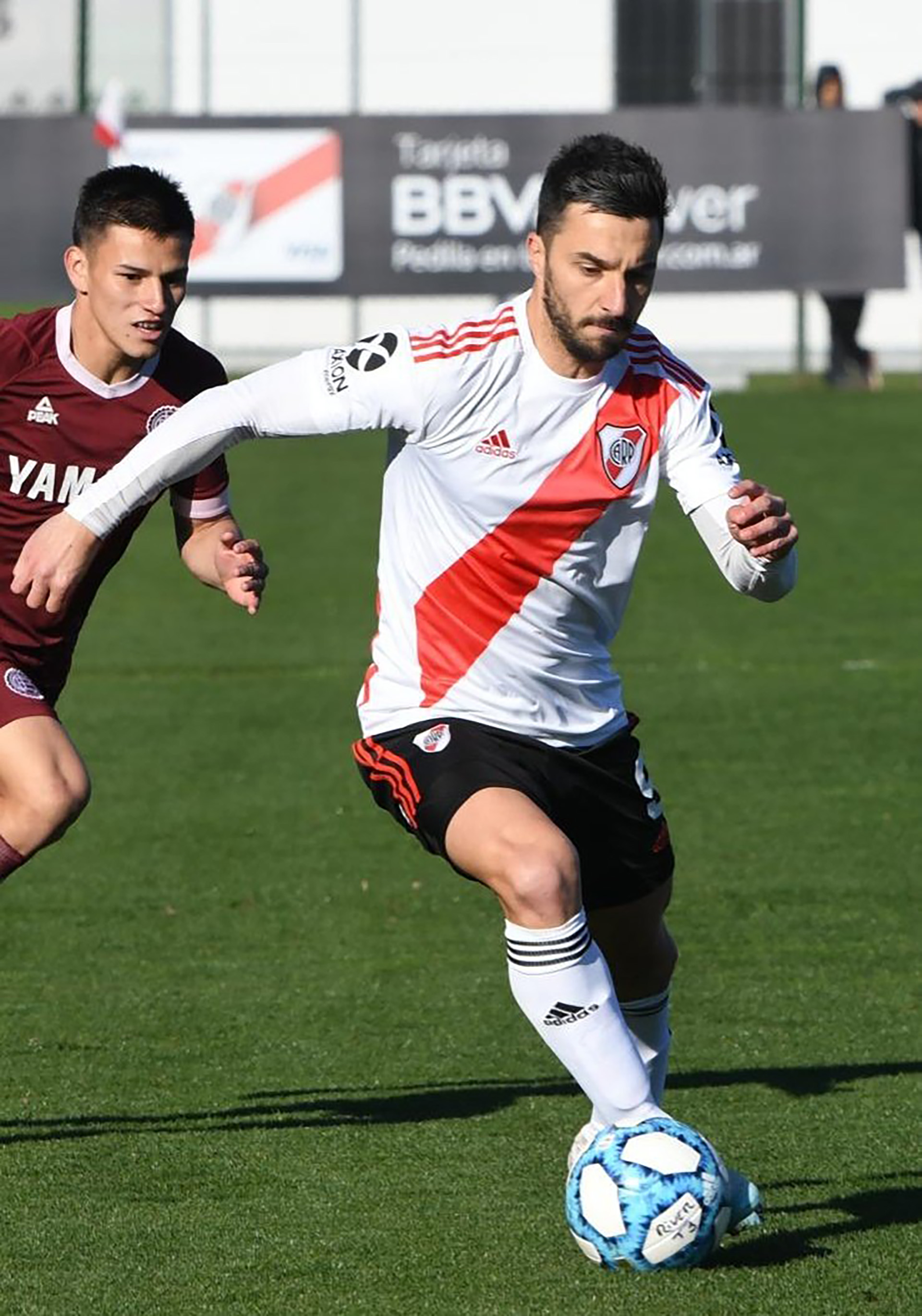 El delantero lleva casi un año sin jugar un partido entero (@RiverPlate)