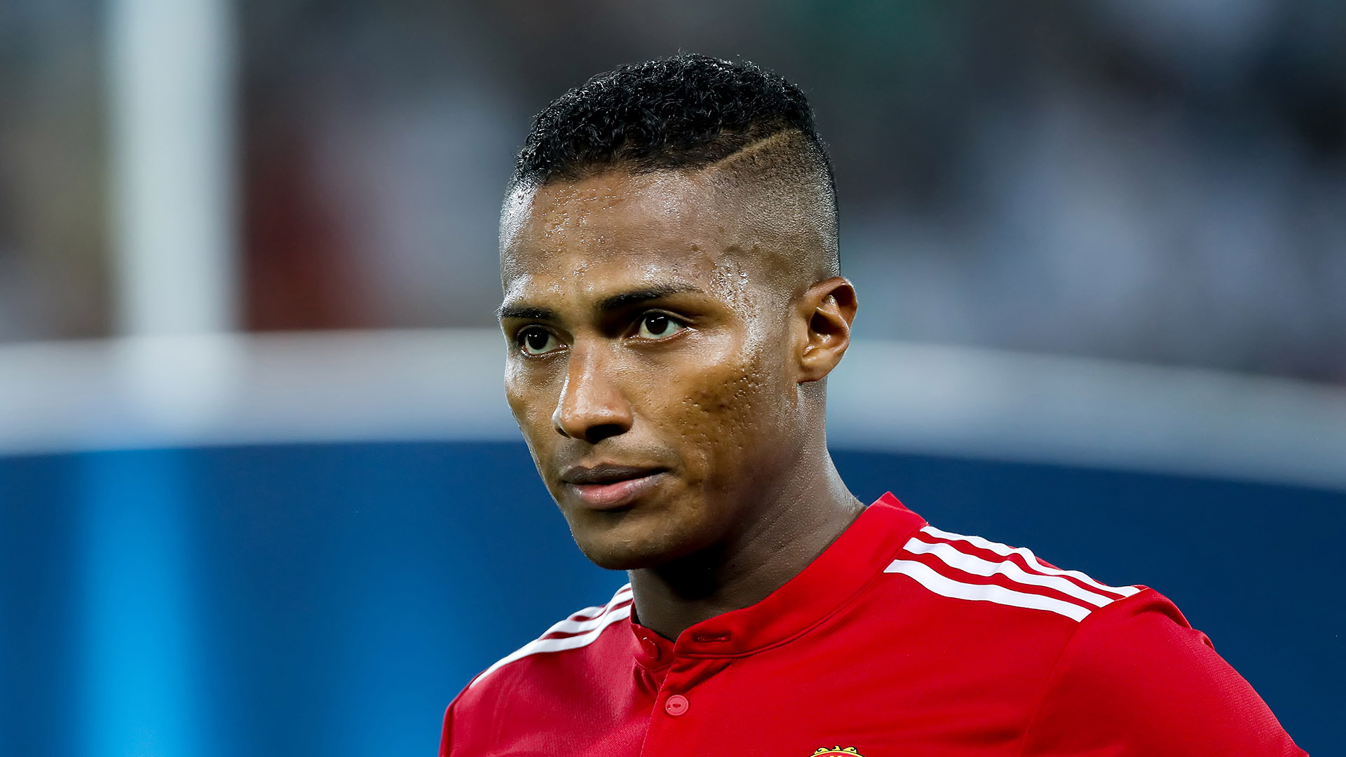 Antonio Valencia (Liga de Quito, Ecuador): el ecuatoriano, quien fuera capitán del Manchester United durante varios años, abandonó el equipo inglés y con 33 años regresó al fútbol de su país, del que se había marchado en 2005. Firmó por dos temporadas