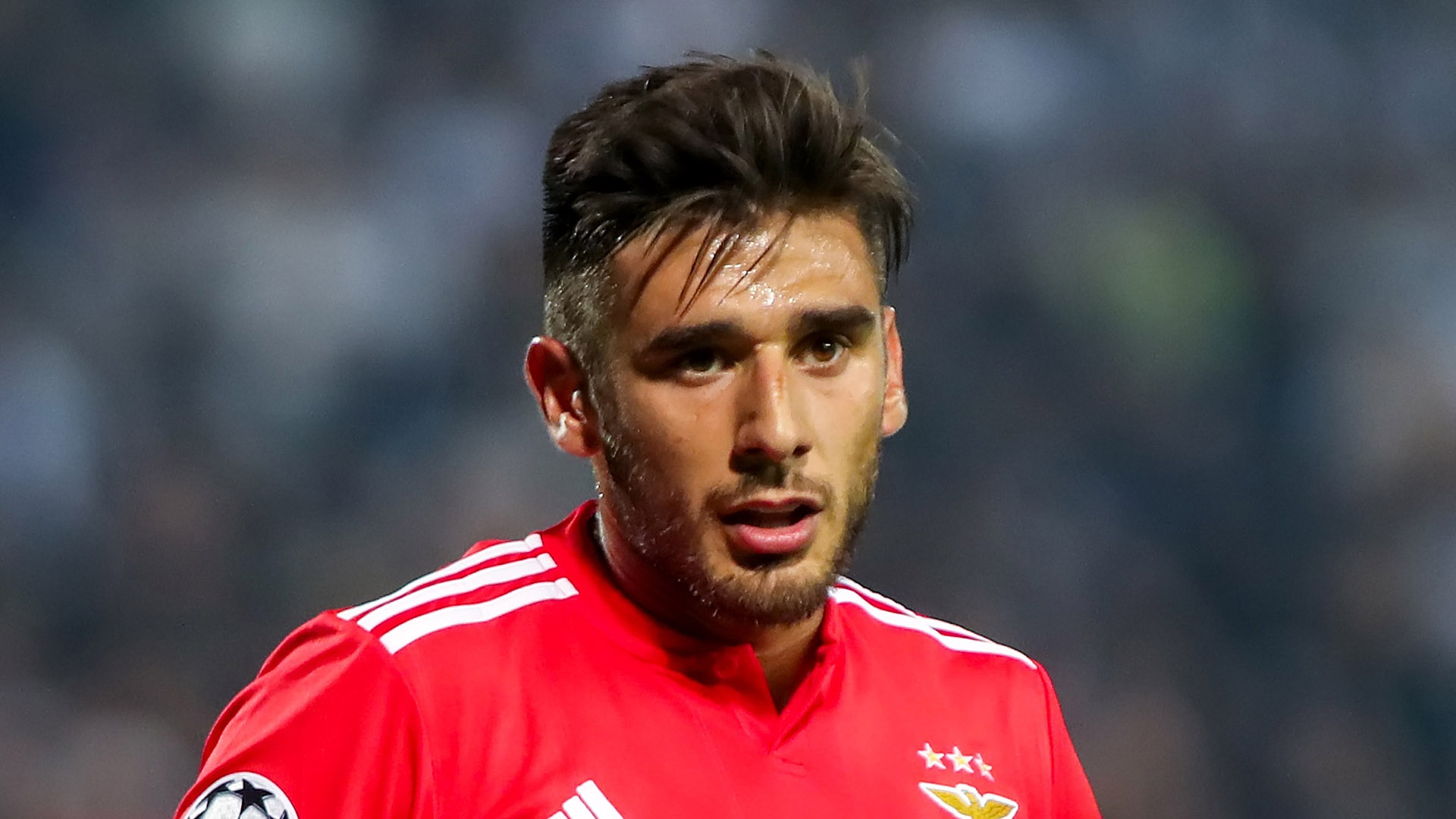 Eduardo Salvio (Boca, Argentina): luego de defender durante nueve temporadas las camisetas del Benfica portugués y el Atlético Madrid español, el “Toto” decidió cerrar su llegada a Boca a los 29 años. Firmó por tres temporadas