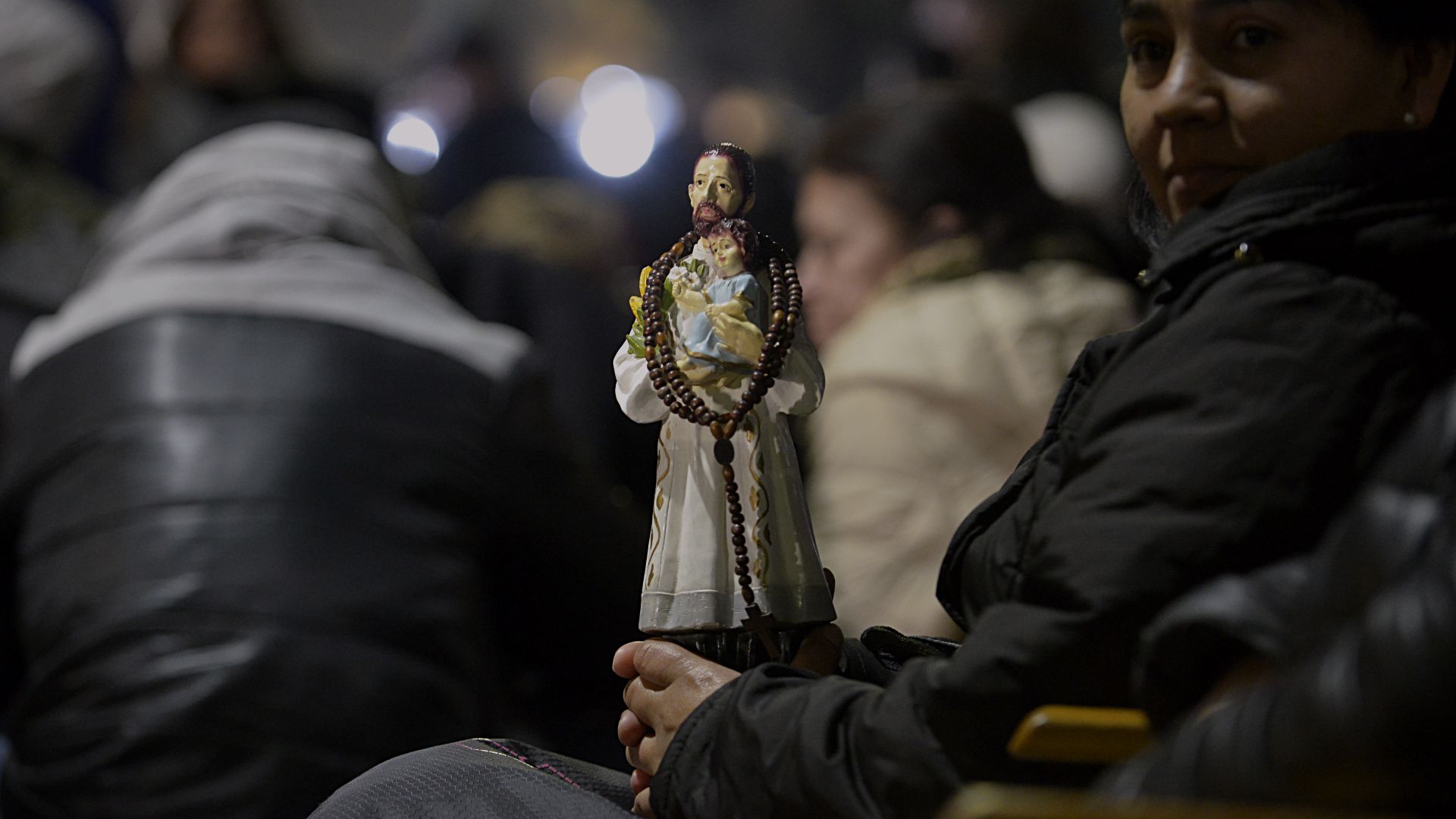 El patrono del pan y el trabajo dedicó su vida al prójimo y en la Argentina convoca a miles de fieles cada año.