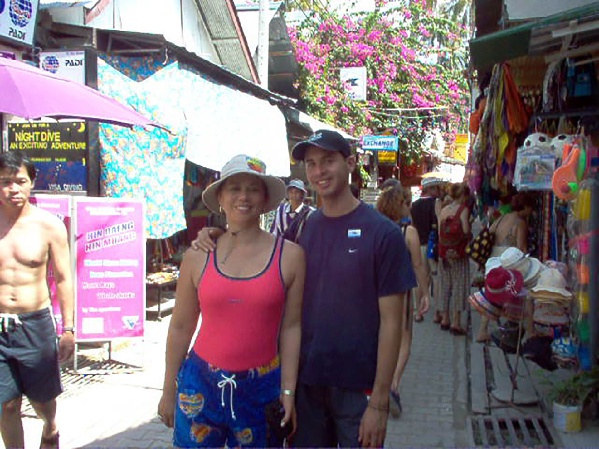 Junto a Daniel, su hijo, poco antes del drama.