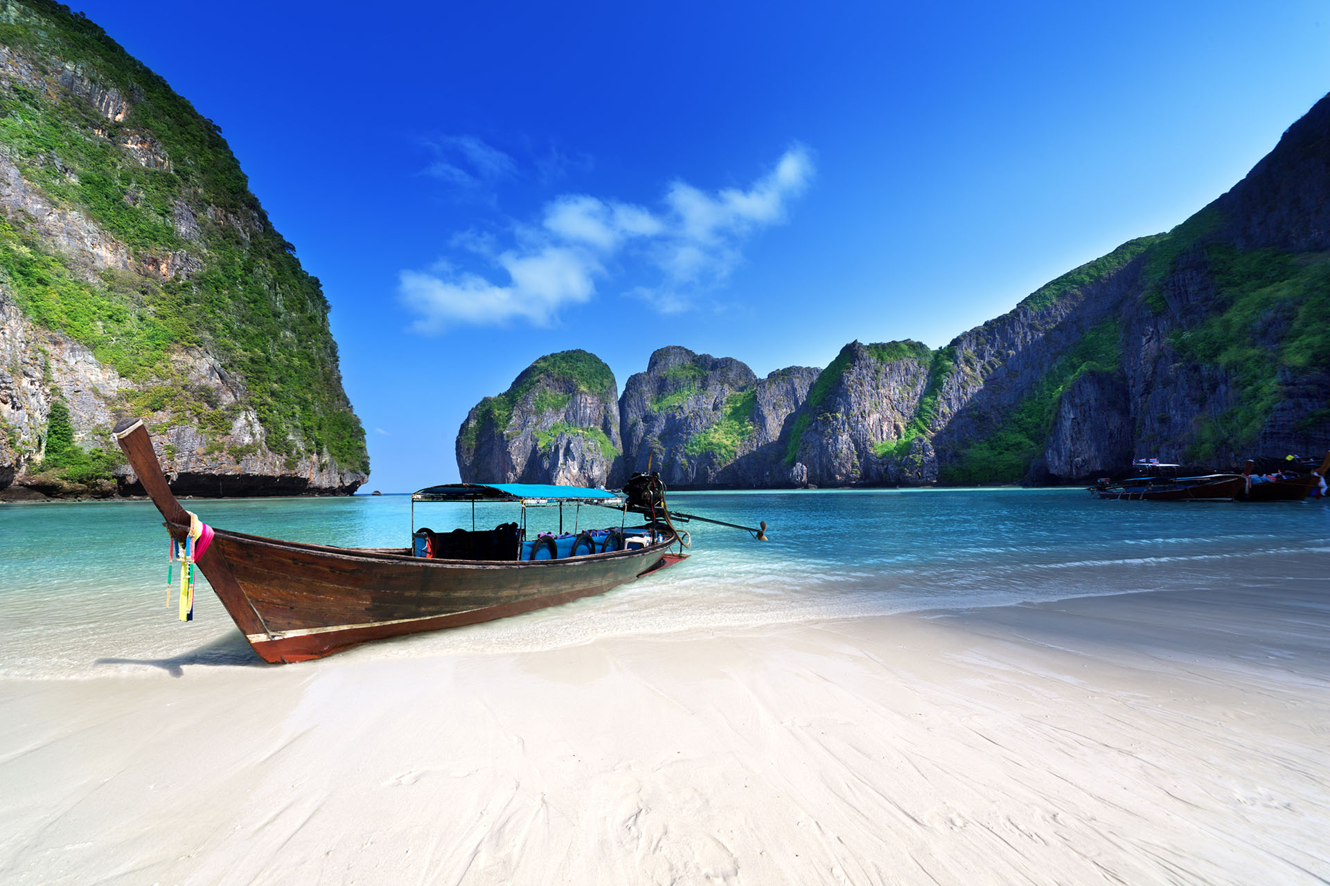 Así era Phi Phi antes de quedar destruida por las olas (Shutterstock)