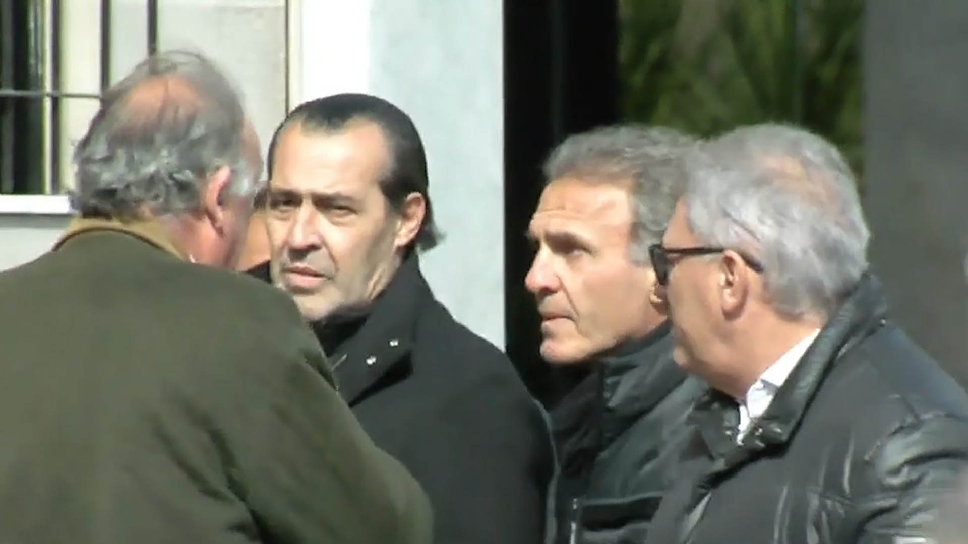 Batists, Ruggeri y Pumpido fueron algunos de los ex compañeros que despidieron los restos del Tata