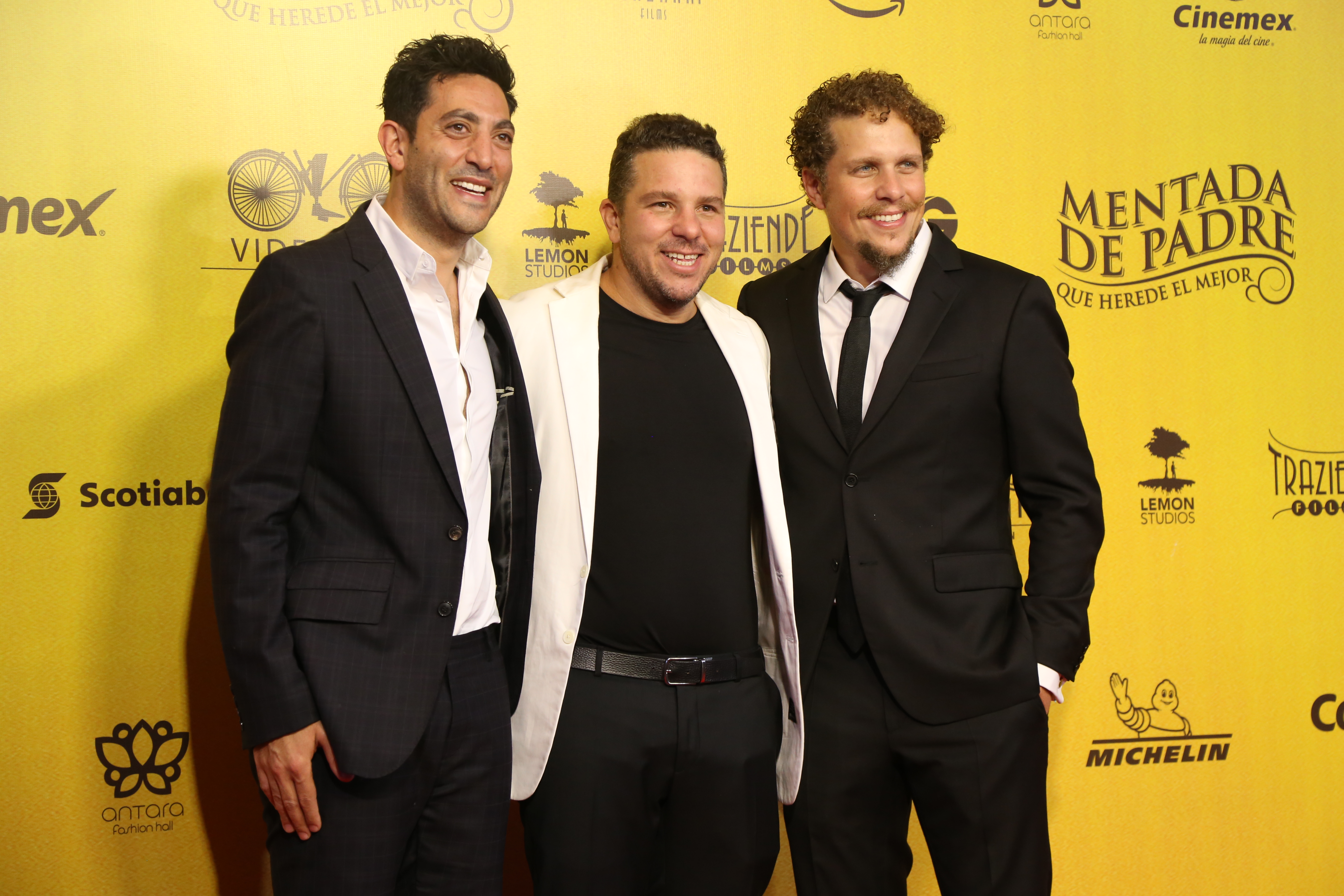 Moisés Chiver, Mark Alazraki, Gaz Alazraki
