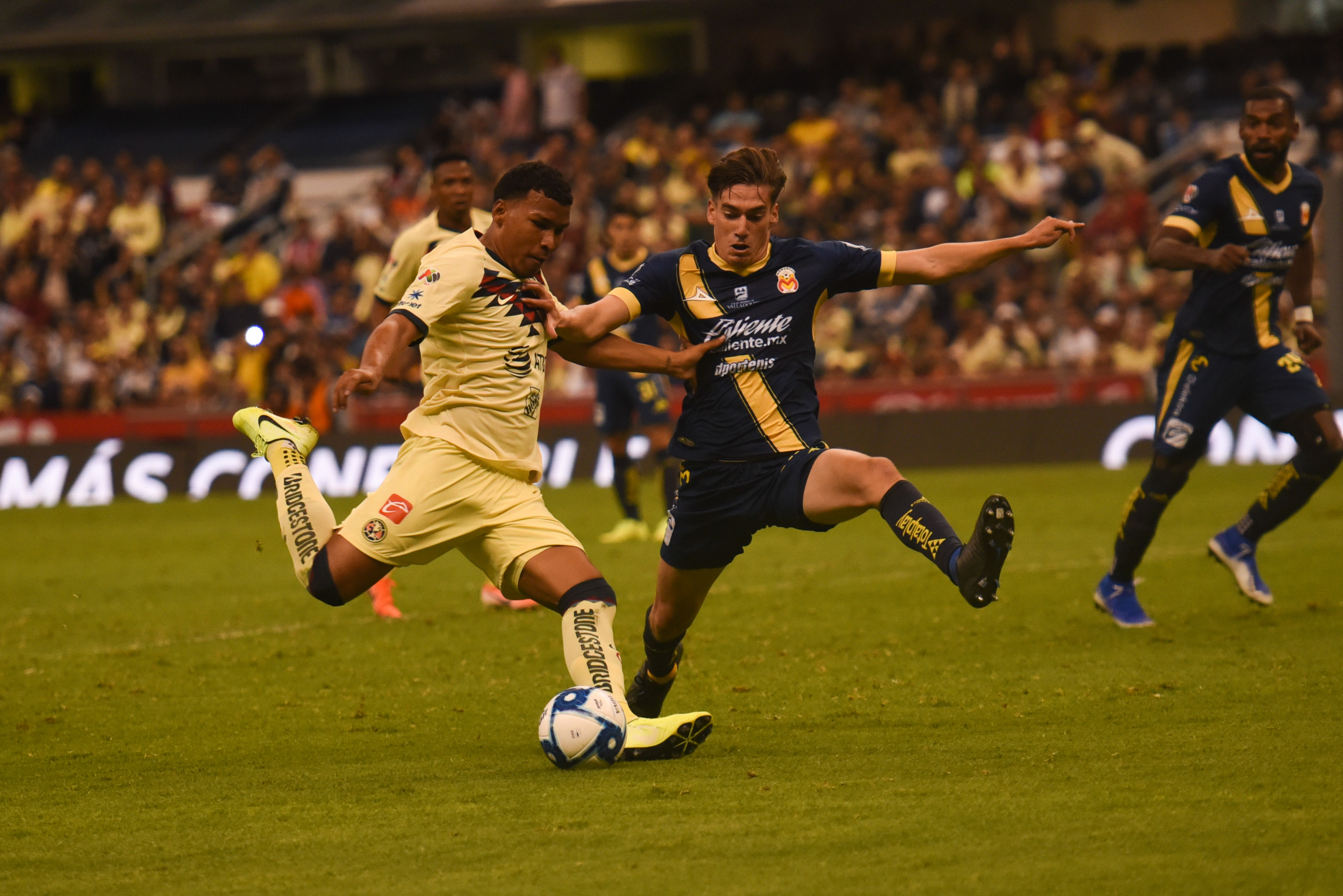 América venció a Monarcas Morelia el sábado y con ese triunfo consiguió el liderato de la Liga mexicana (Foto: Pedro Anza/ Cuartoscuro)
