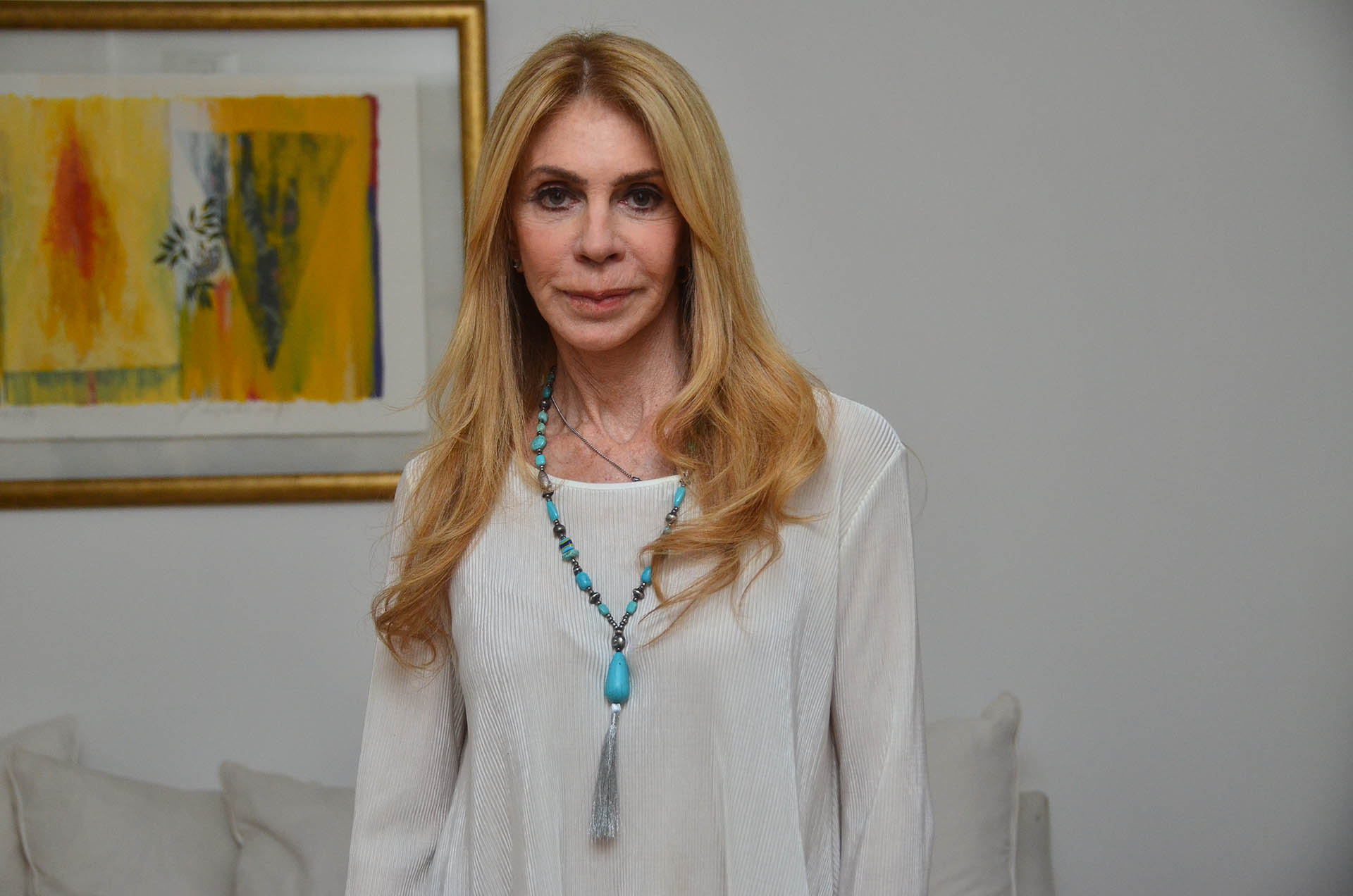 La actriz conduce “Corazón valiente” por Radio Nacional