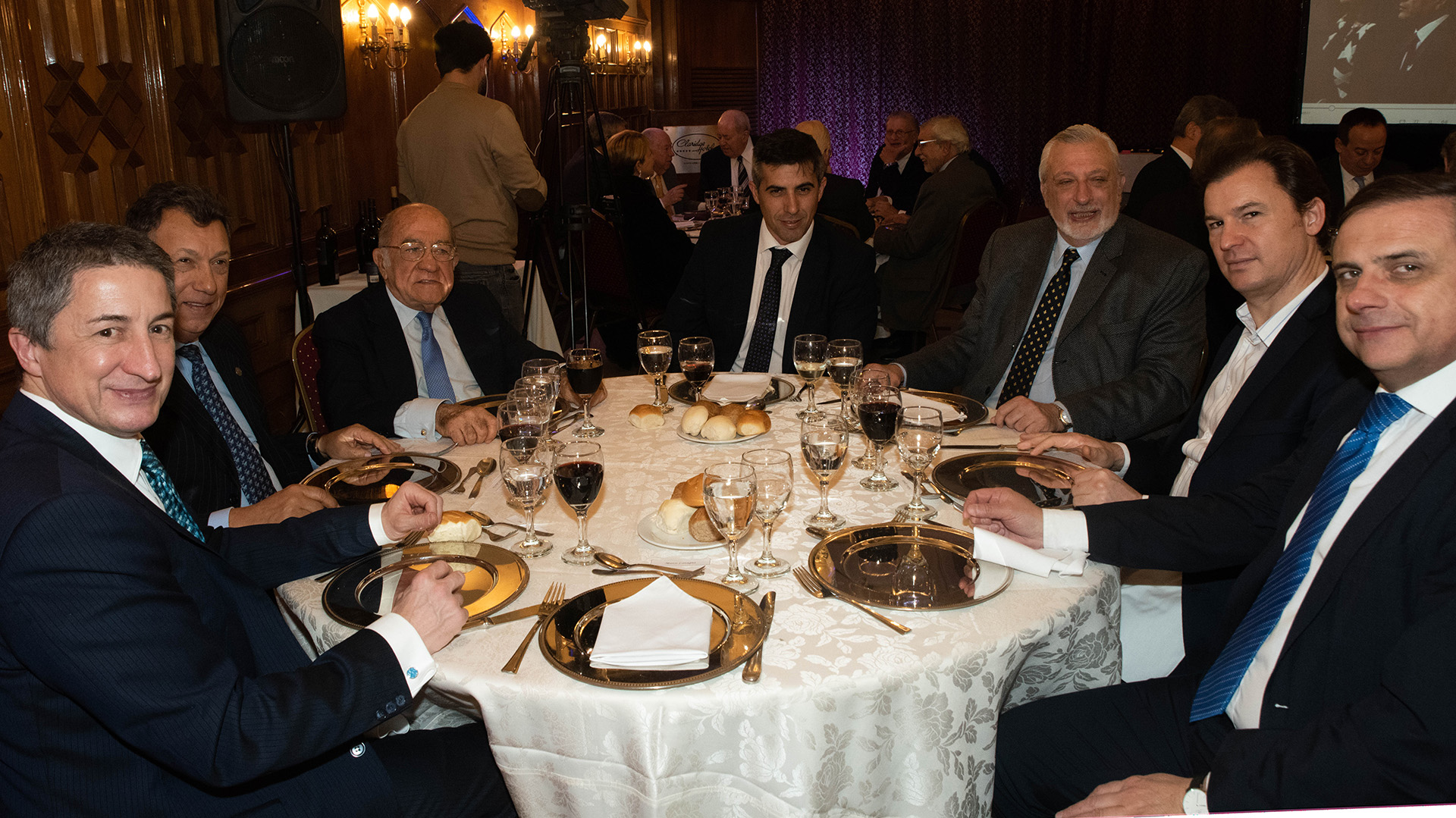 Adrián Ventura, Alberto Dalla Via, José Romero Feris, Diego Fuentes (Diario Huarpe, San Juan) Ricardo Silberstein, Nahuel Caputto y Juan Brugge