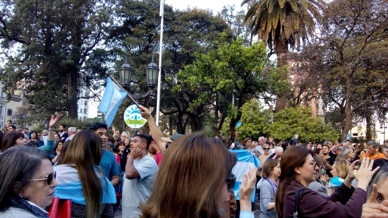 En Tucumán también se movilizaron en apoyo al Gobierno nacional