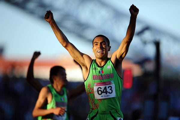El fondista mexicano Juan Luis Barrios irá por la consagración