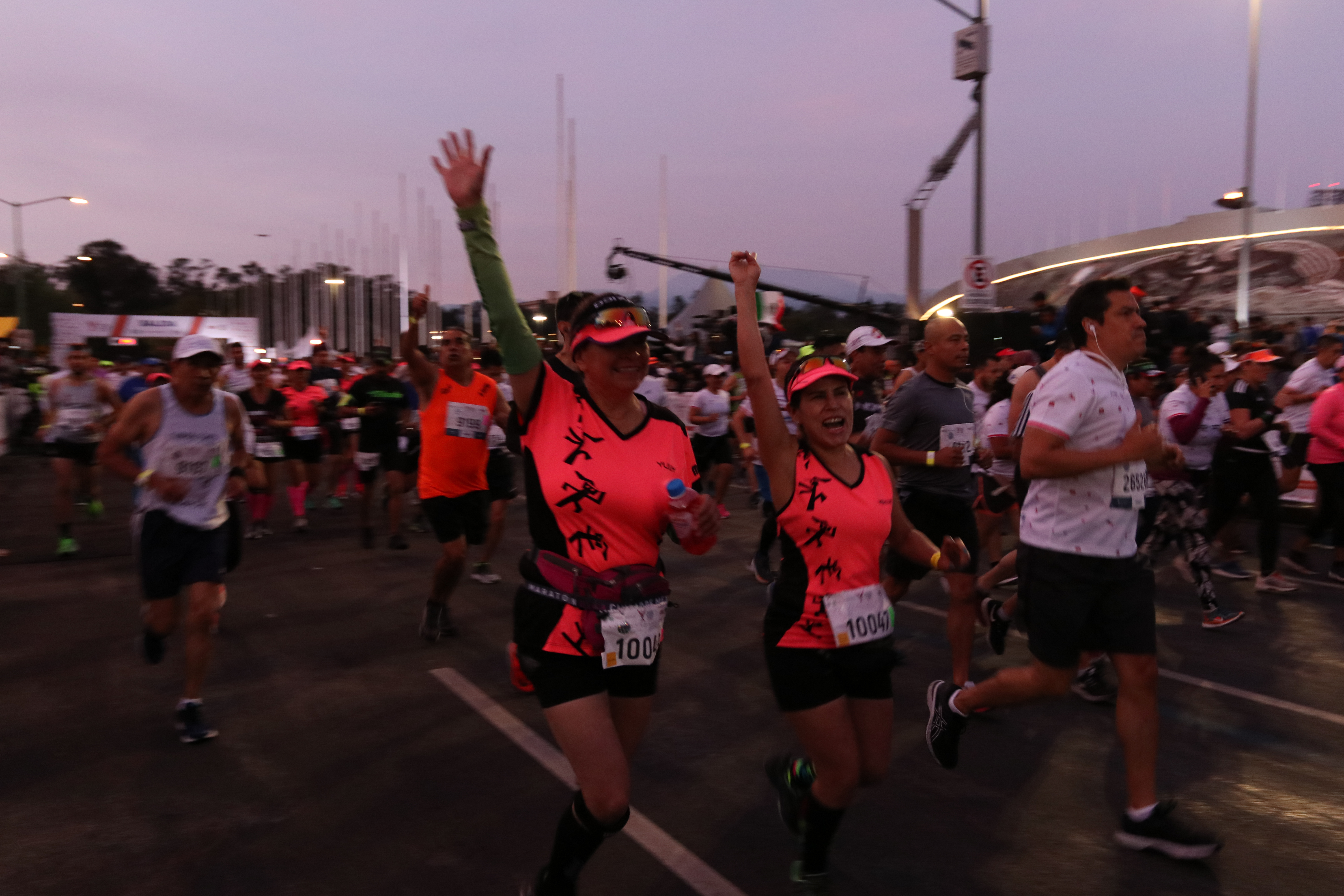 La competición contará con unos 25.000 corredores, la mayoría recreativos, que buscarán mejorar sus registros personales o cumplir su primera experiencia en la mítica carrera (Foto: Cuartoscuro)